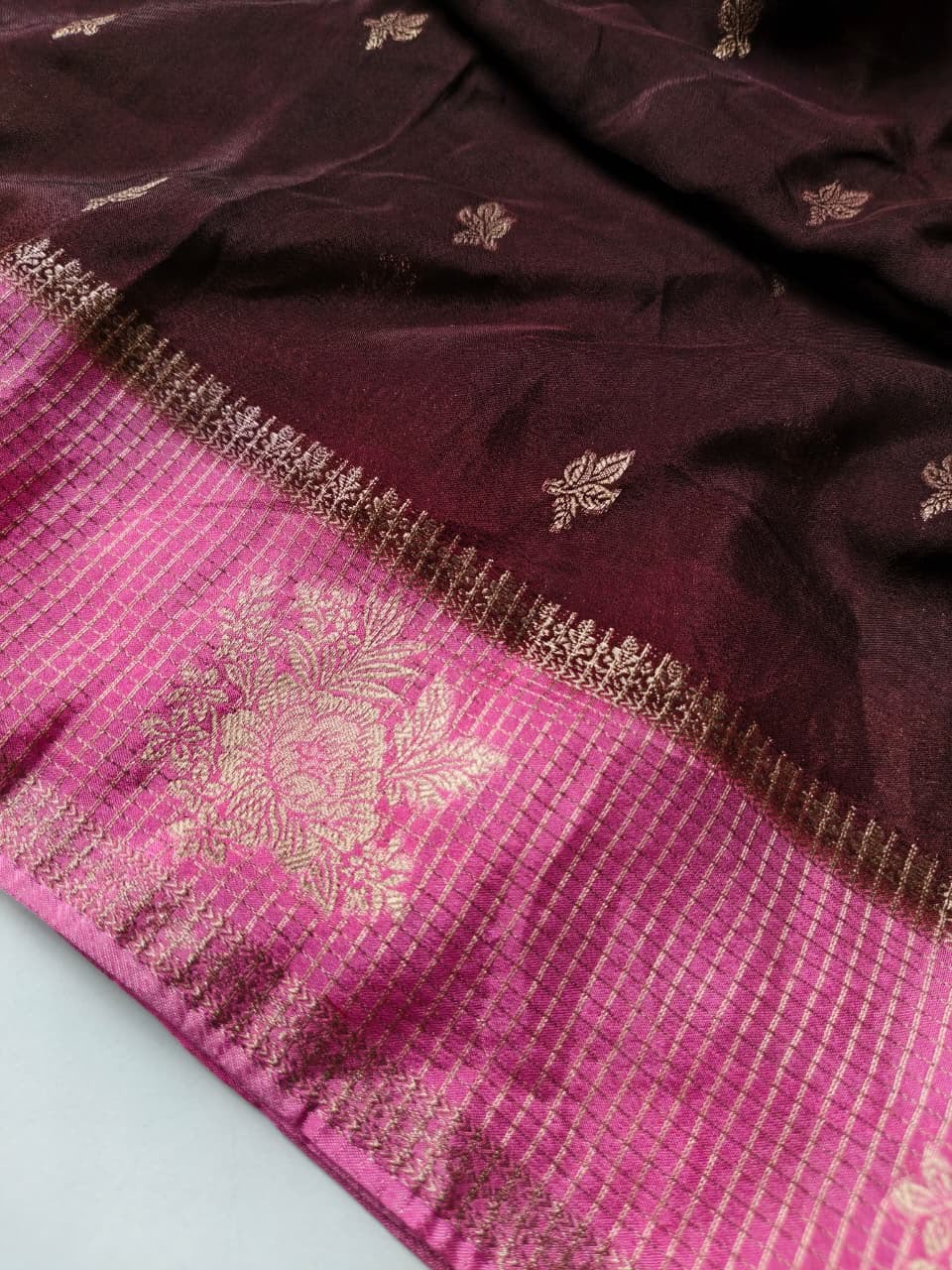 Viscose georgette fabric saree