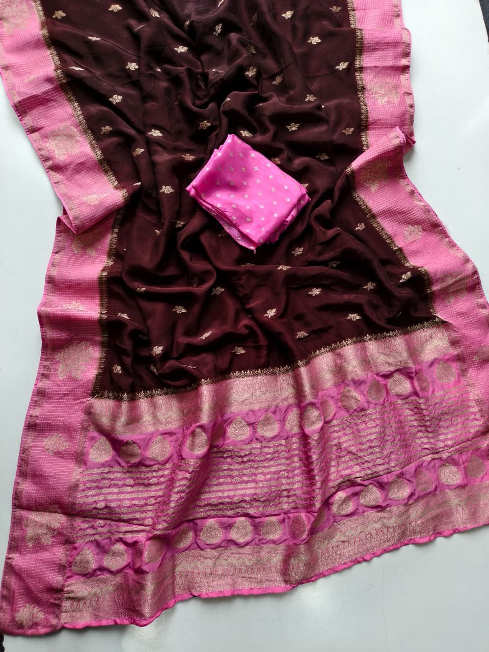 Viscose georgette fabric saree