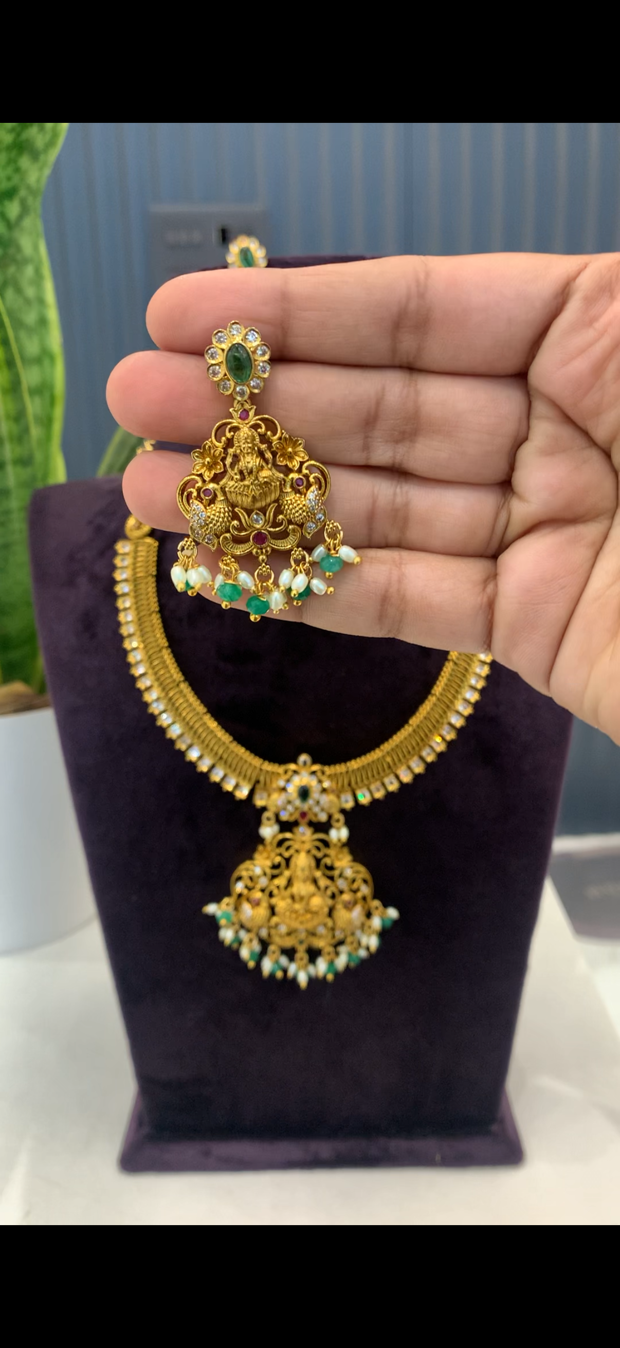 Beautiful Lakshmi devi jelebi necklace with pushback earrings