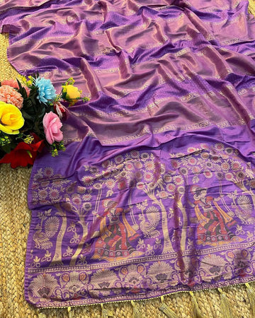 Beautiful zari work saree