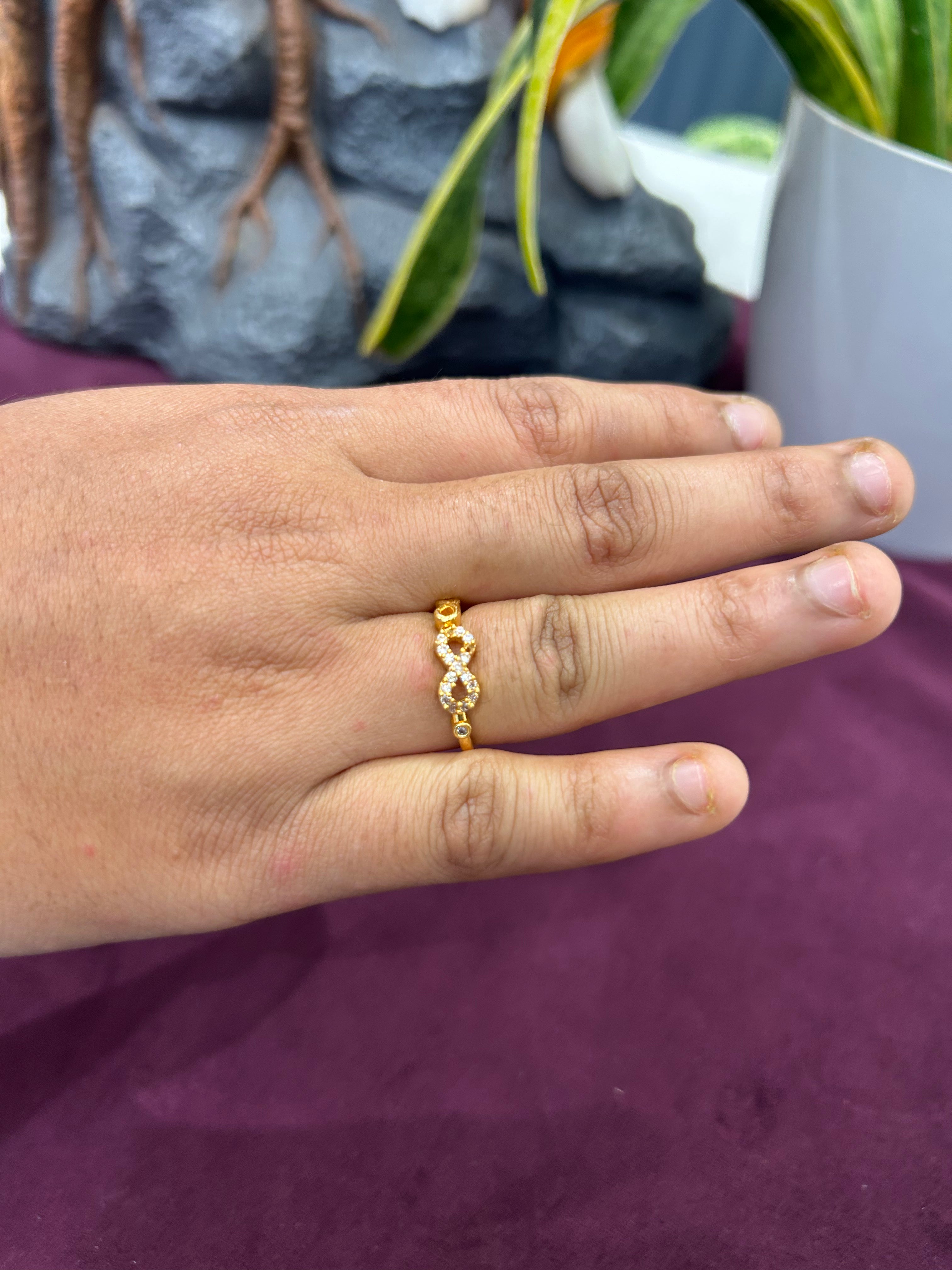 Beautiful rose gold finger ring