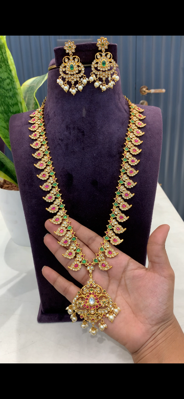 Beautiful mango haram 2 in 1 model with pushback earrings