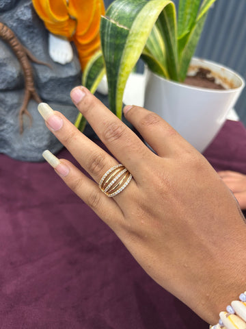 Beautiful rose gold finger ring