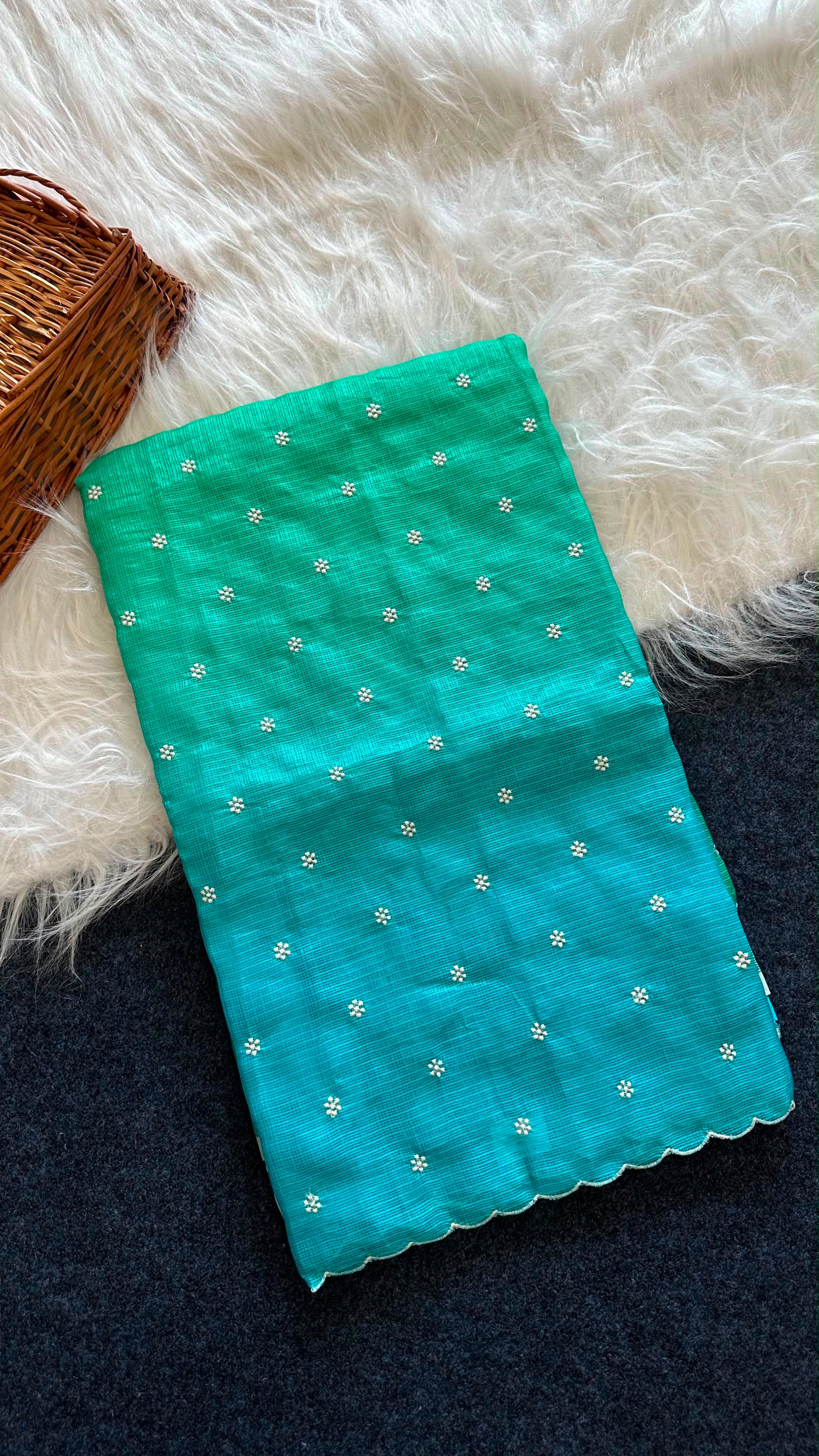 Elegant doriya saree