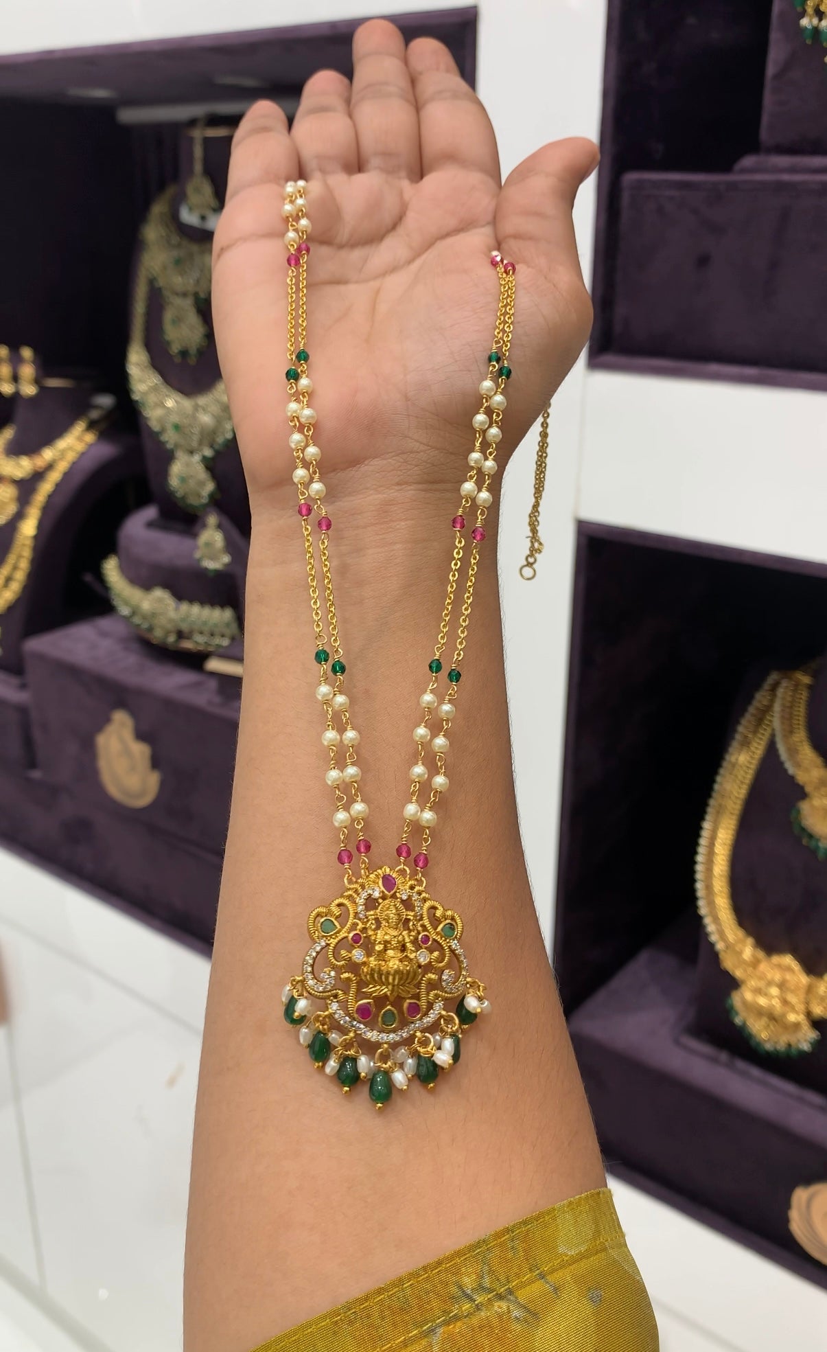 Beautiful Lakshmi devi pendant with handmaking pearls,Chandraharam chain 18 inchs long