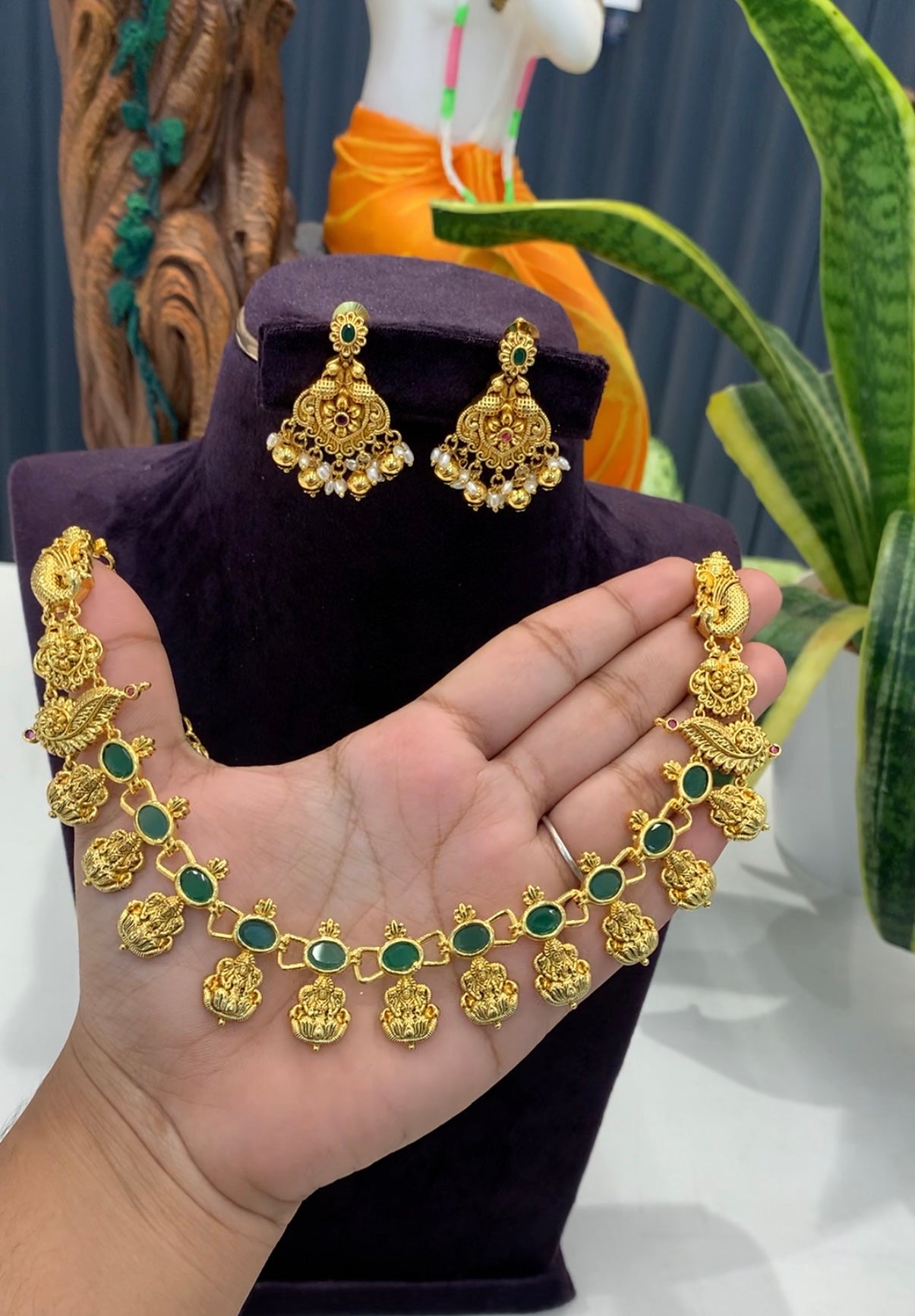 Beautiful green stone Lakshmi necklace set with pushback back earrings
