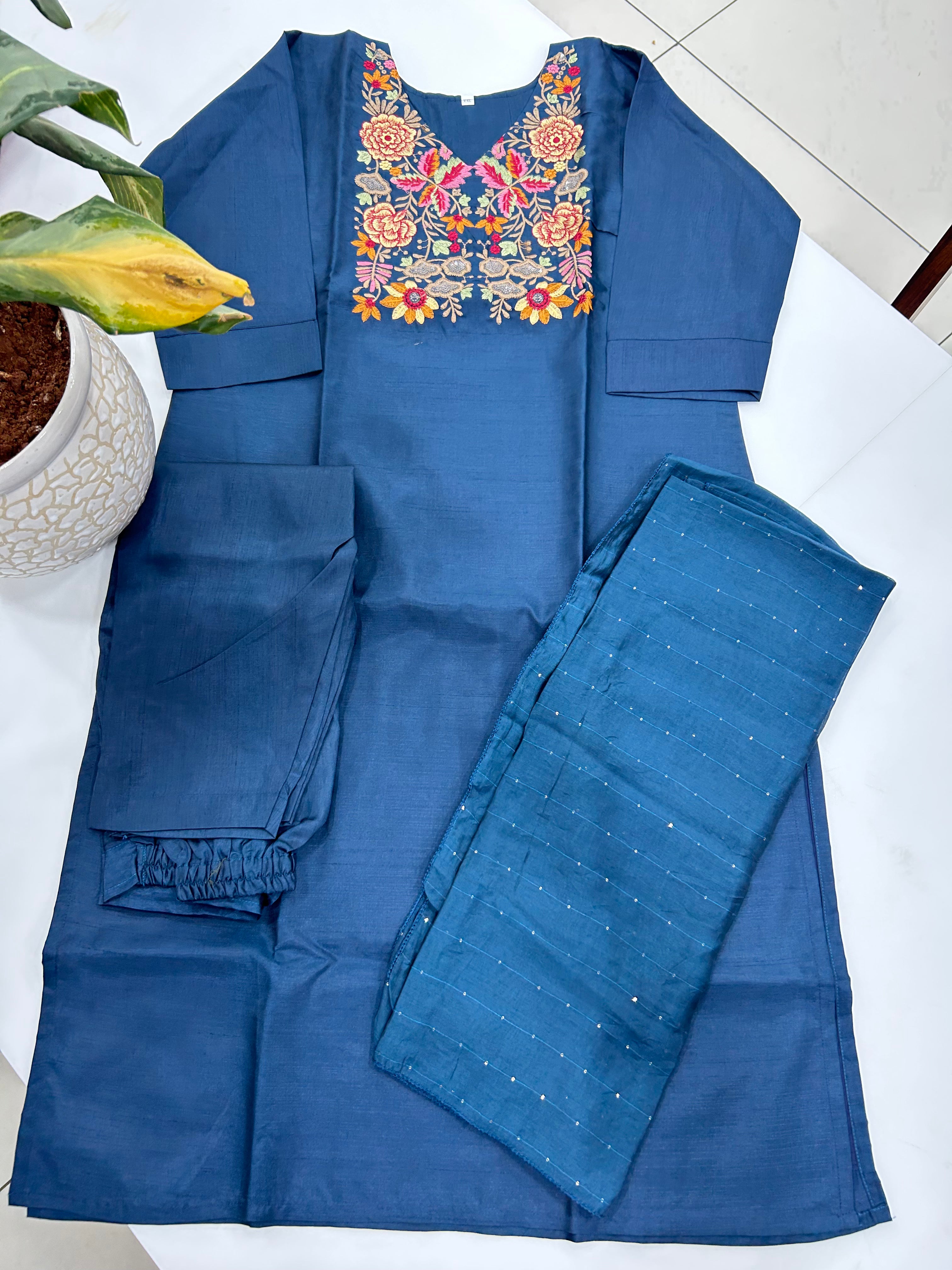 Beautiful raw silk 3-piece set