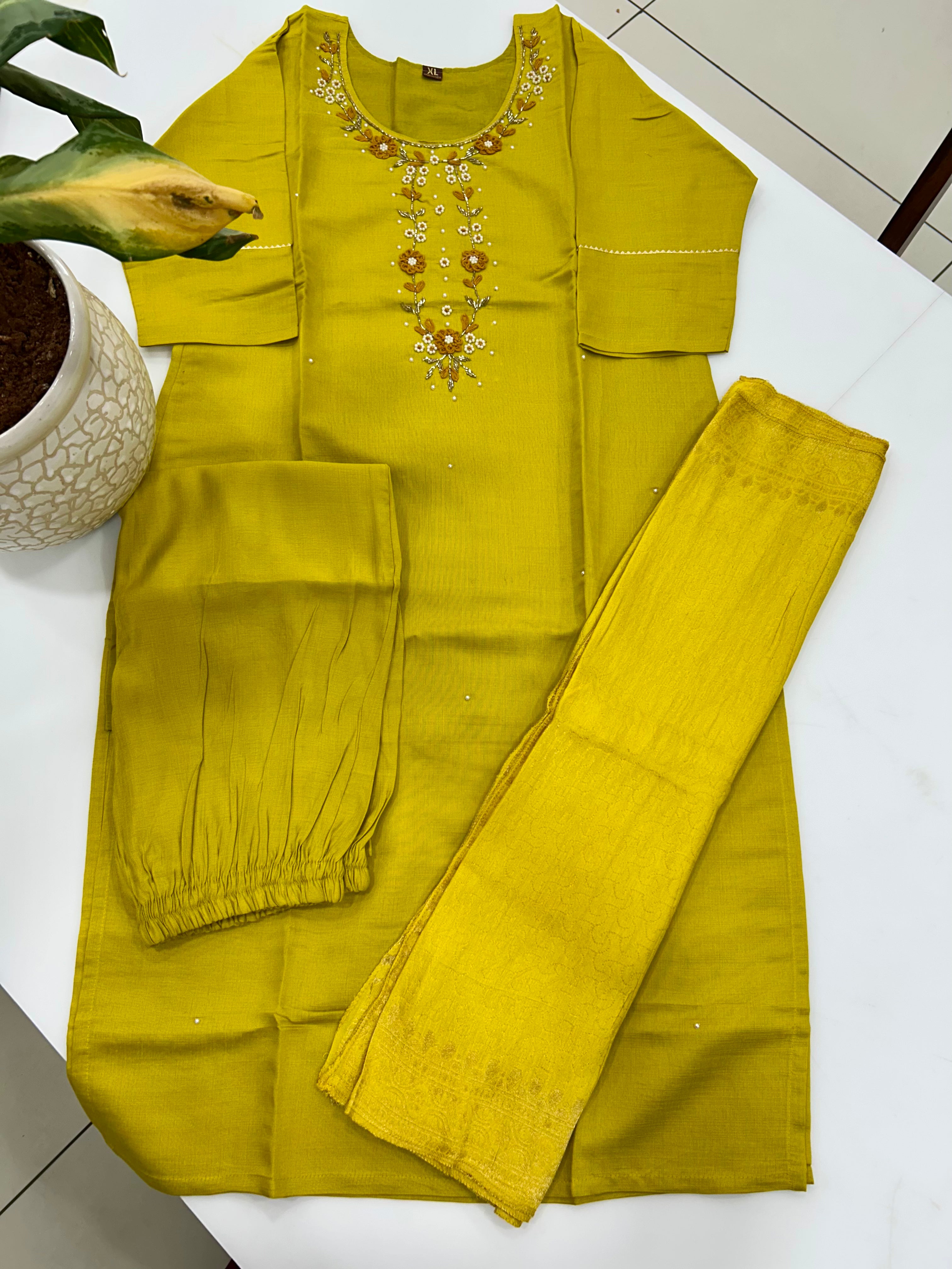 Beautiful rayon cotton 3-piece set