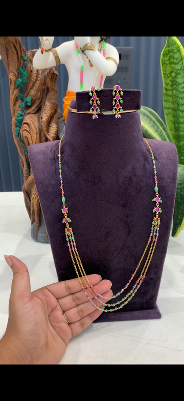 Beautiful handmaking beads & Chandraharam 3 layers chain with pushback earrings