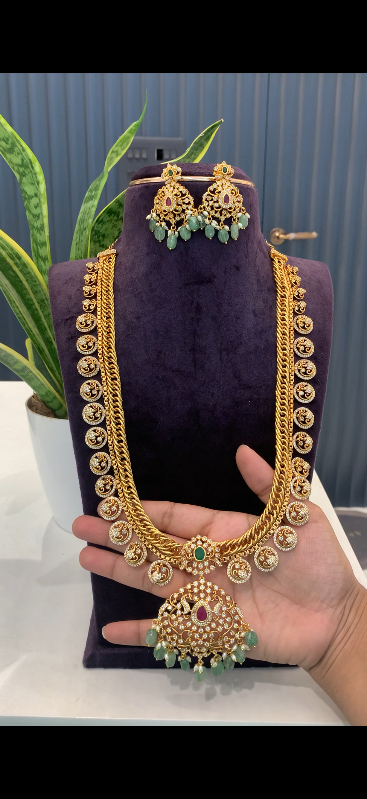 Beautiful peacock design coin style jelebi haram with Screwback earrings