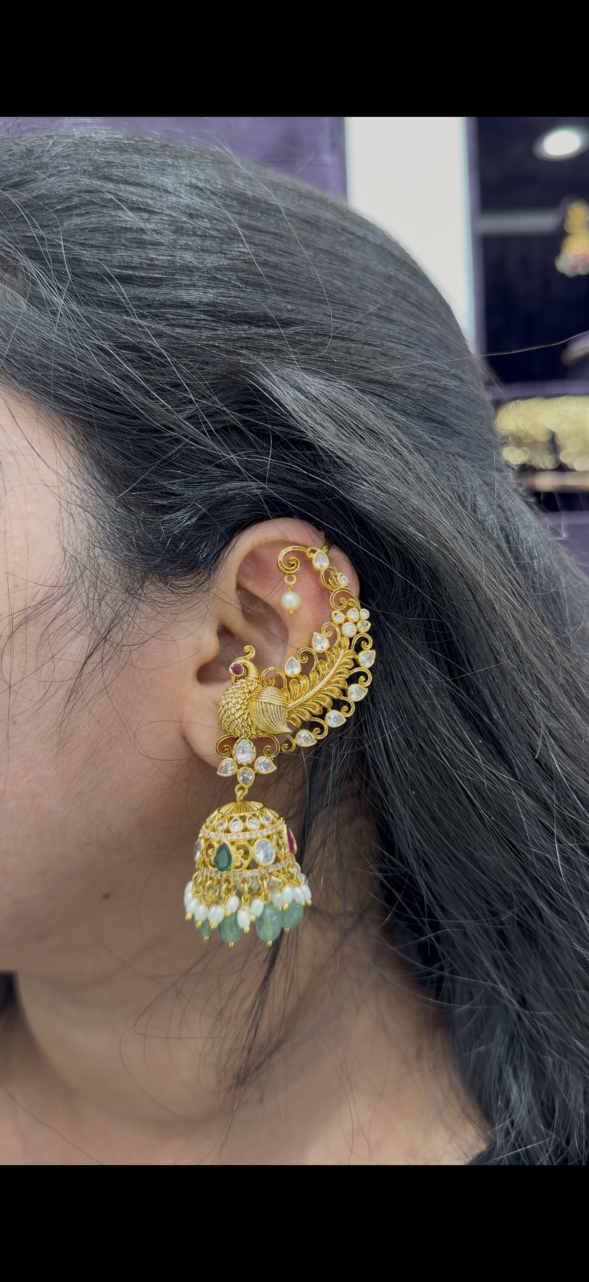Beautiful peacock design Earcuffs with uncut stone jumkis