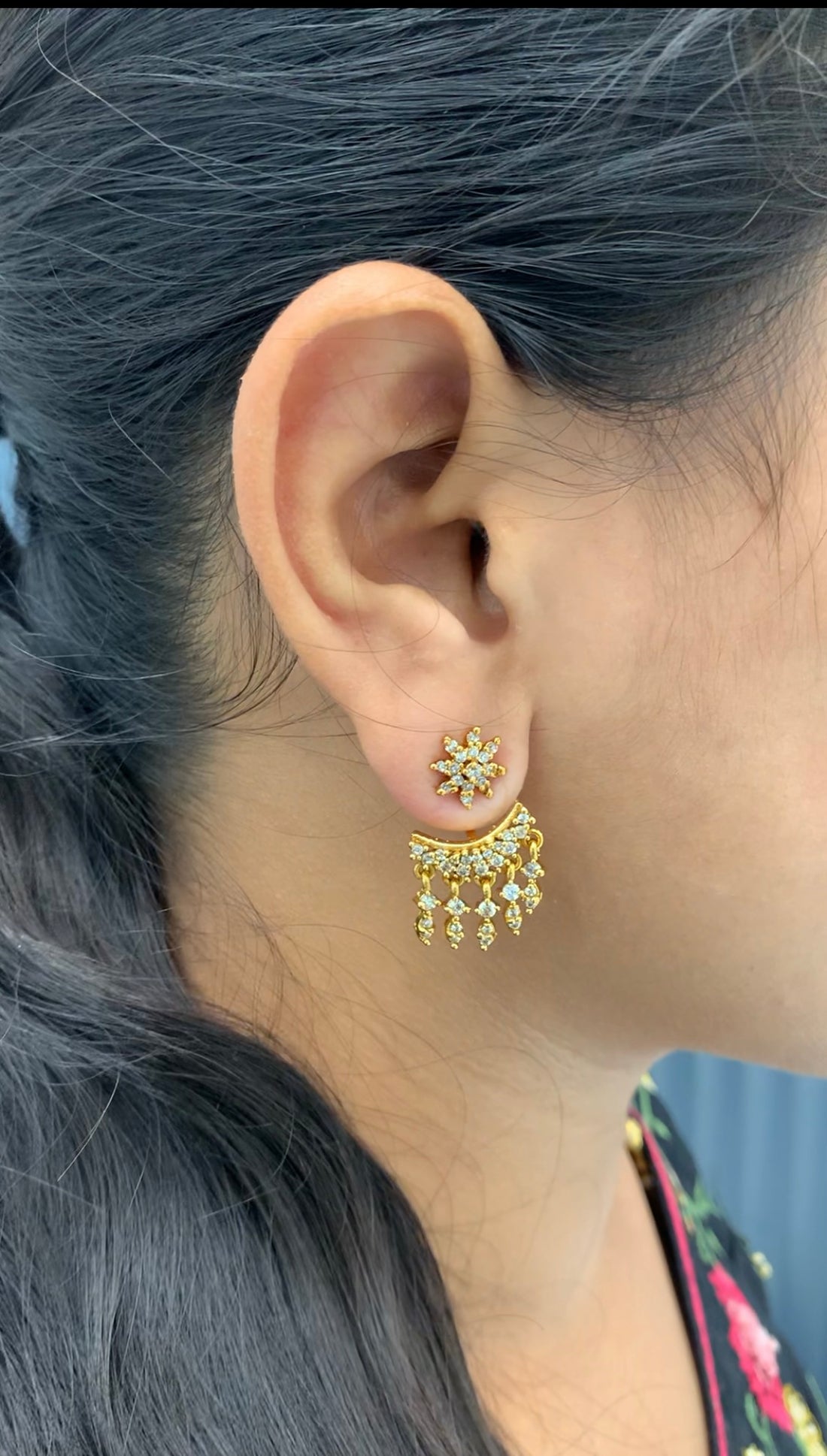 Beautiful white stone 2in 1 earrings with pushback