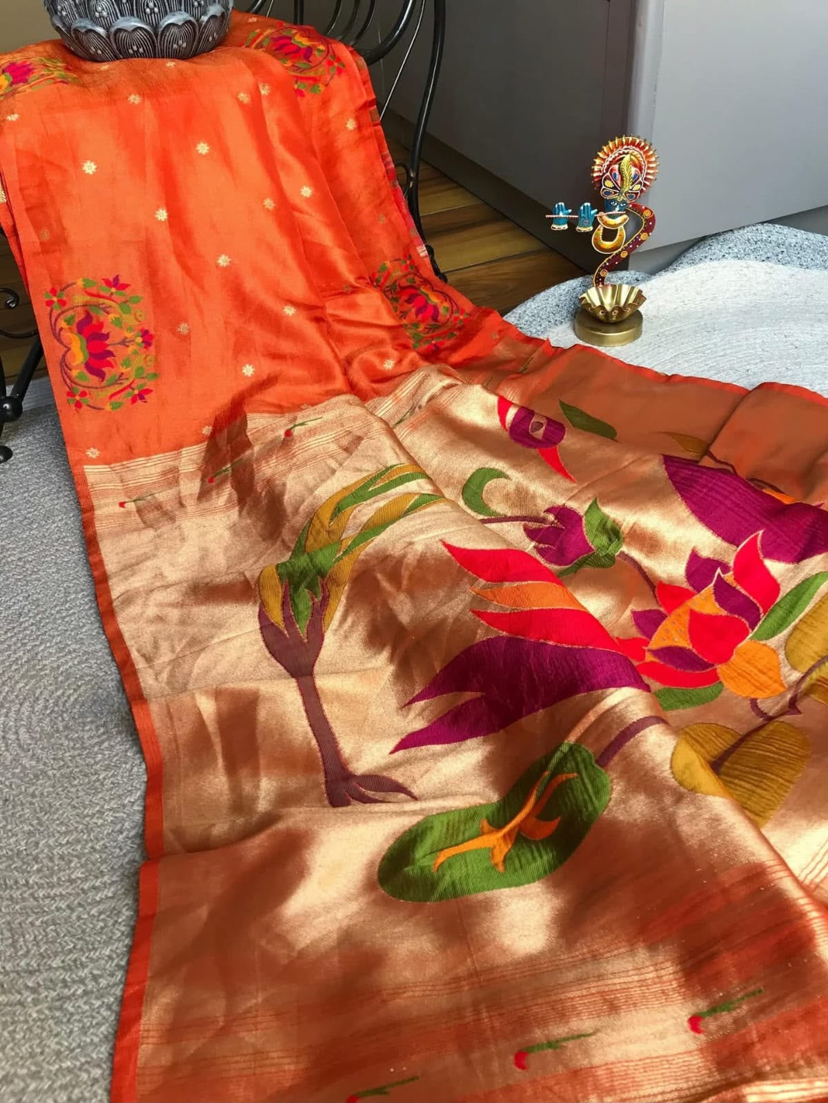 Tissue shimmer silk paithani saree