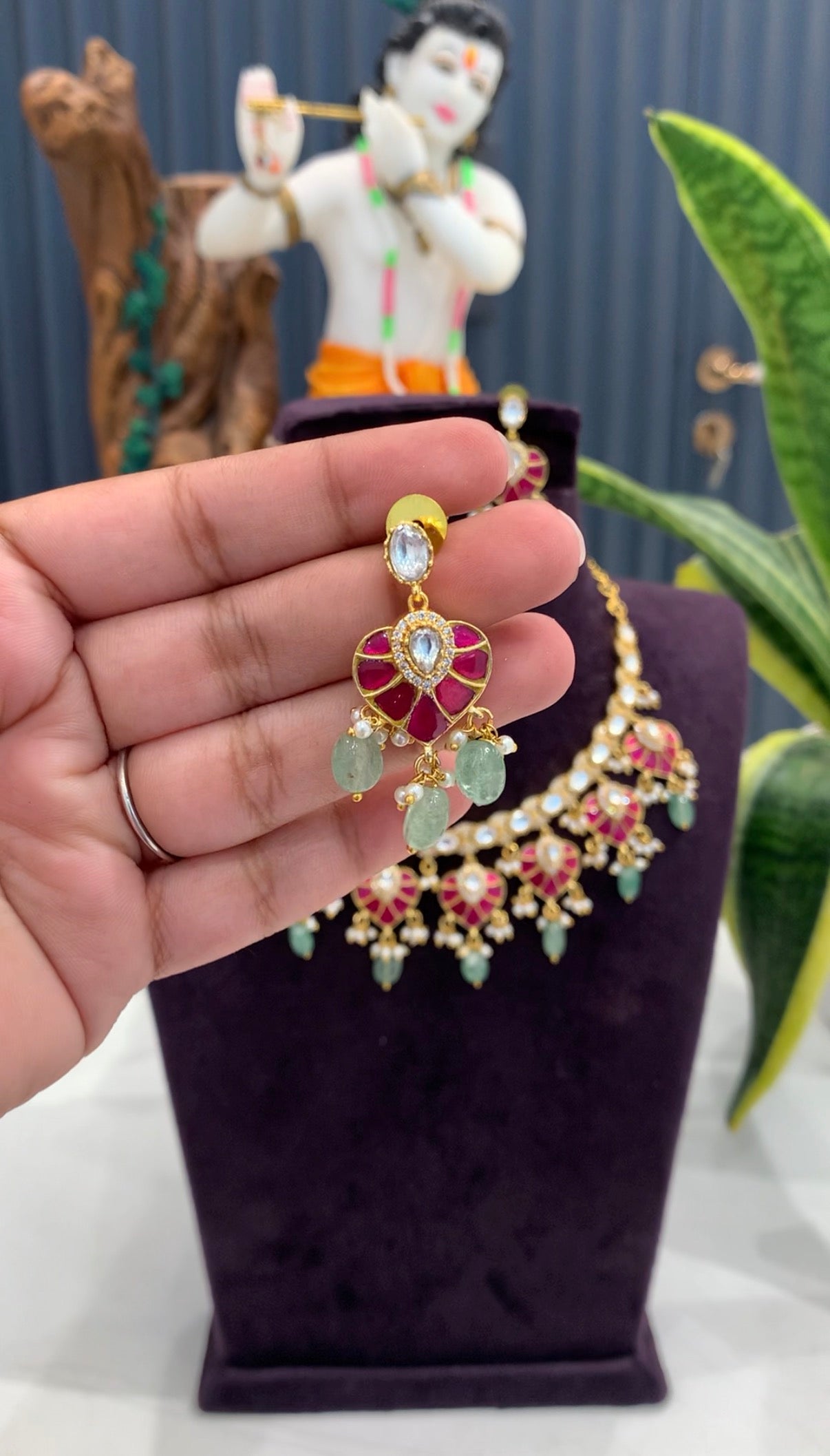 Beautiful Jadav kundhana aqua beads necklace with pushback earrings