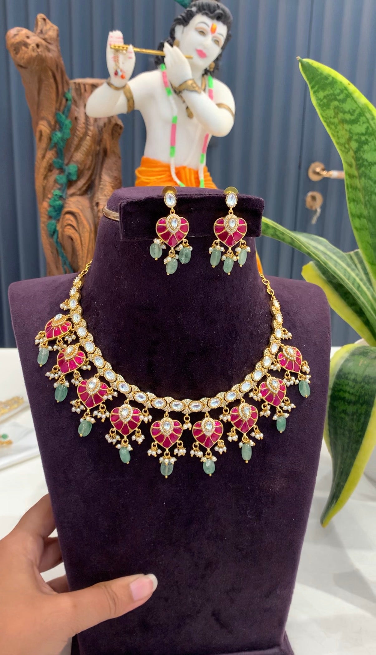 Beautiful Jadav kundhana aqua beads necklace with pushback earrings
