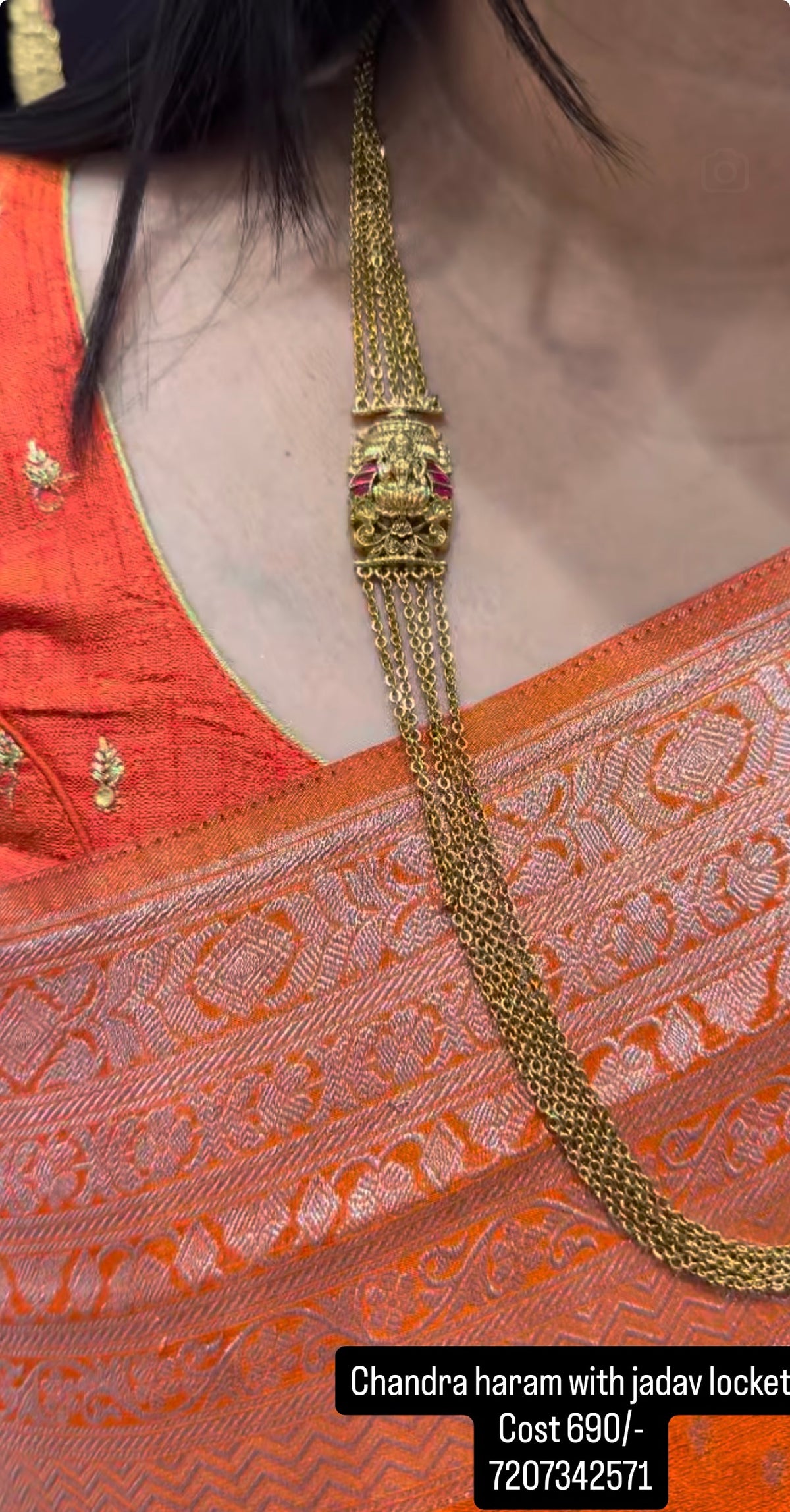Beautiful jadau kundhan Lakshmi devi side locket with chandraharam chain 24 inchs long