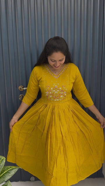 Beautiful Mul Chenderi frock