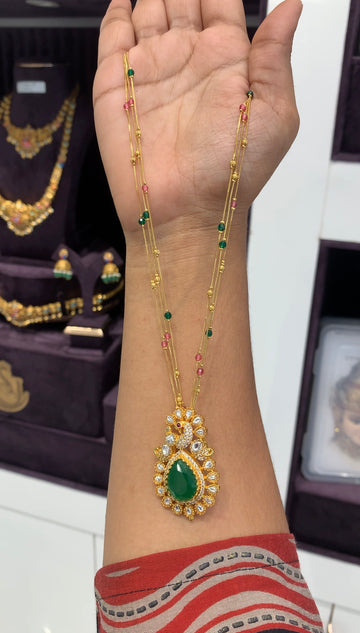 Beautiful peacock design uncut stone pendant beads chain 18 inchs long