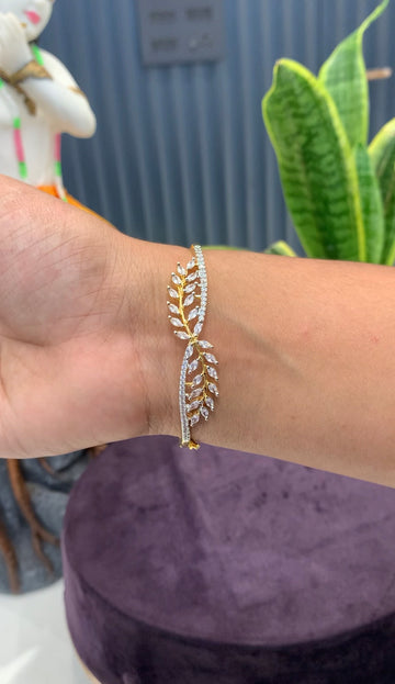 Beautiful white stone openable bracelet