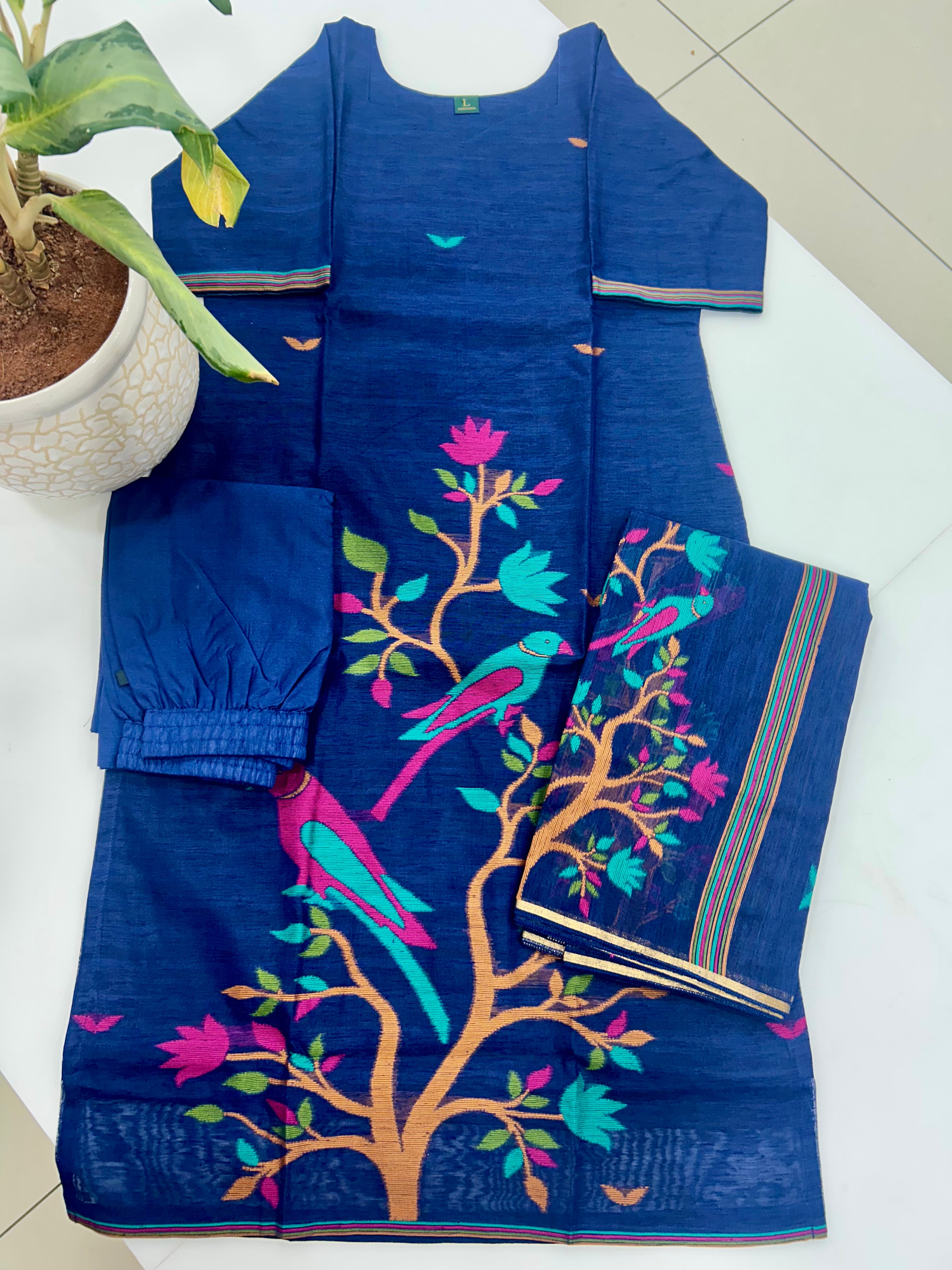Muslin Jamdani 3-piece set
