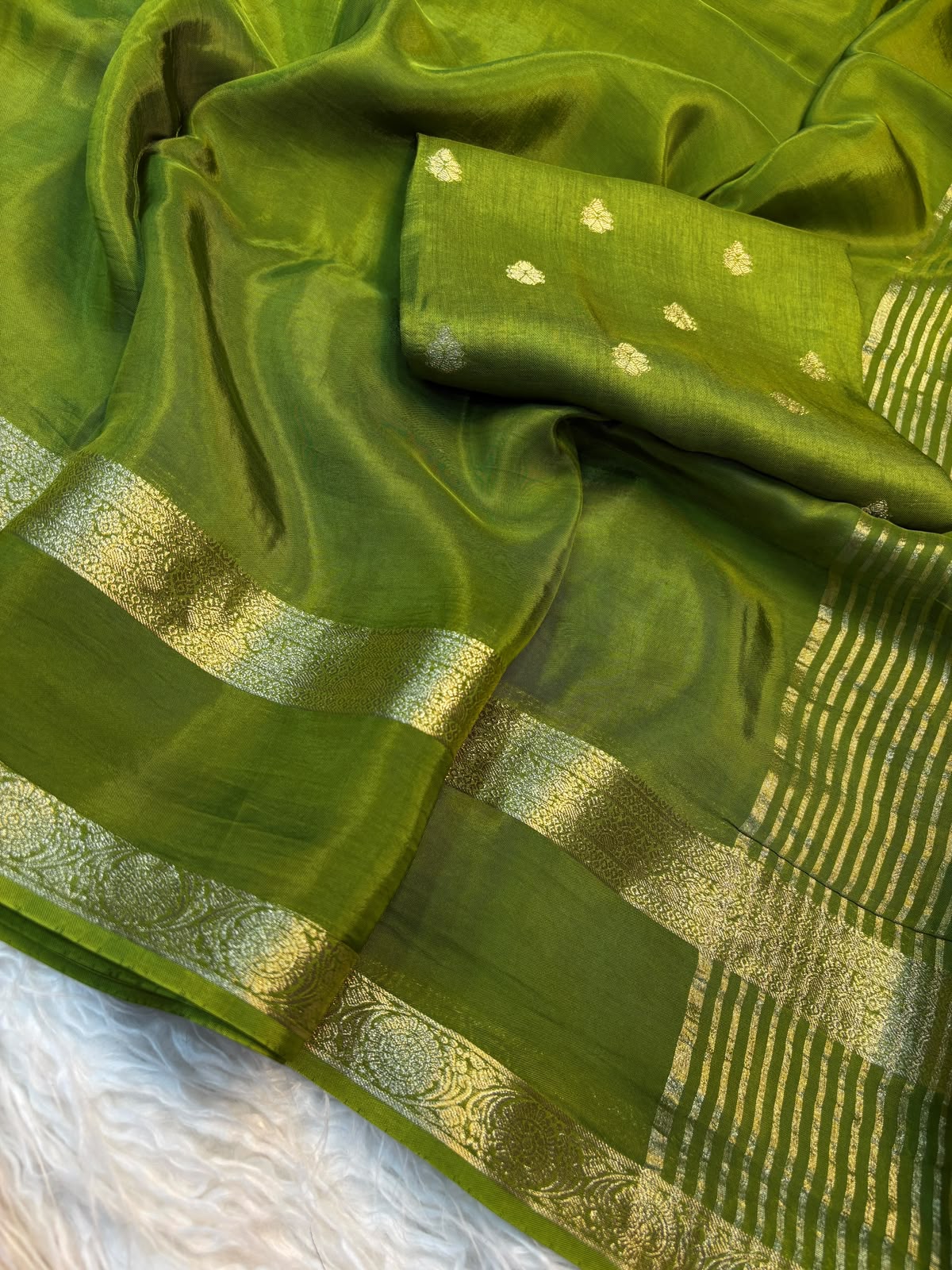Viscose Mysore crepe saree