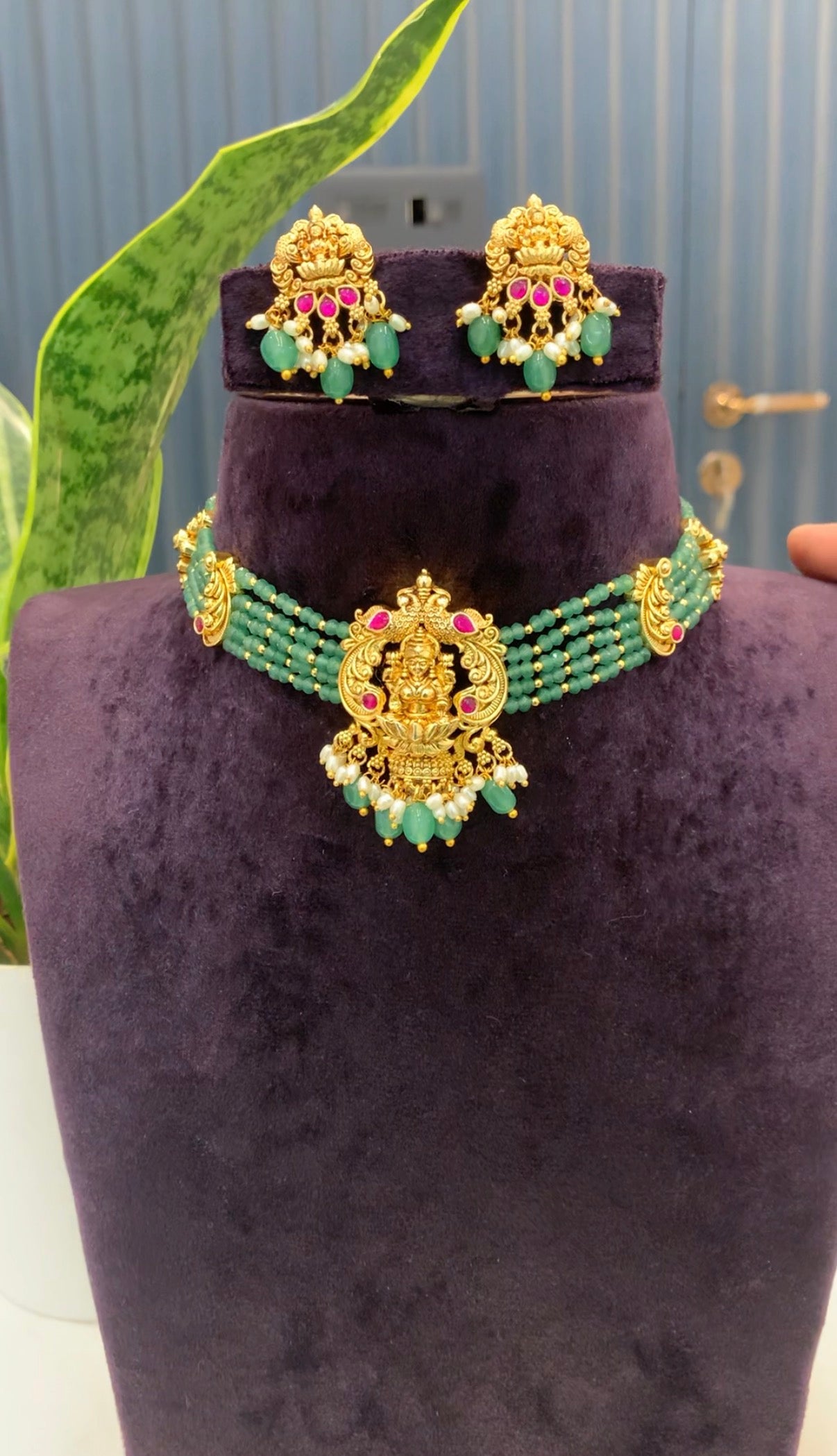 Beautiful Lakshmi devi pendant crystal bead Chocker with pushback earrings