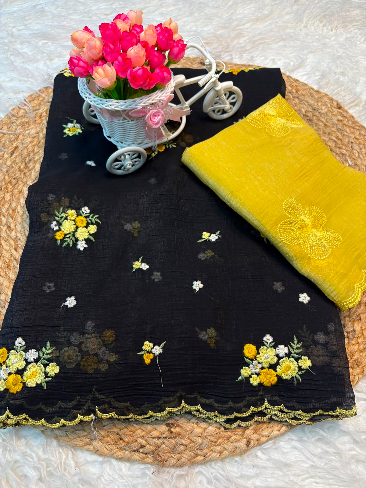 Crunchy fabric saree