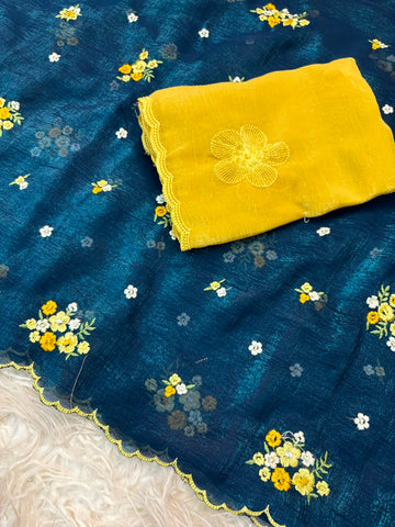 Crunchy fabric saree