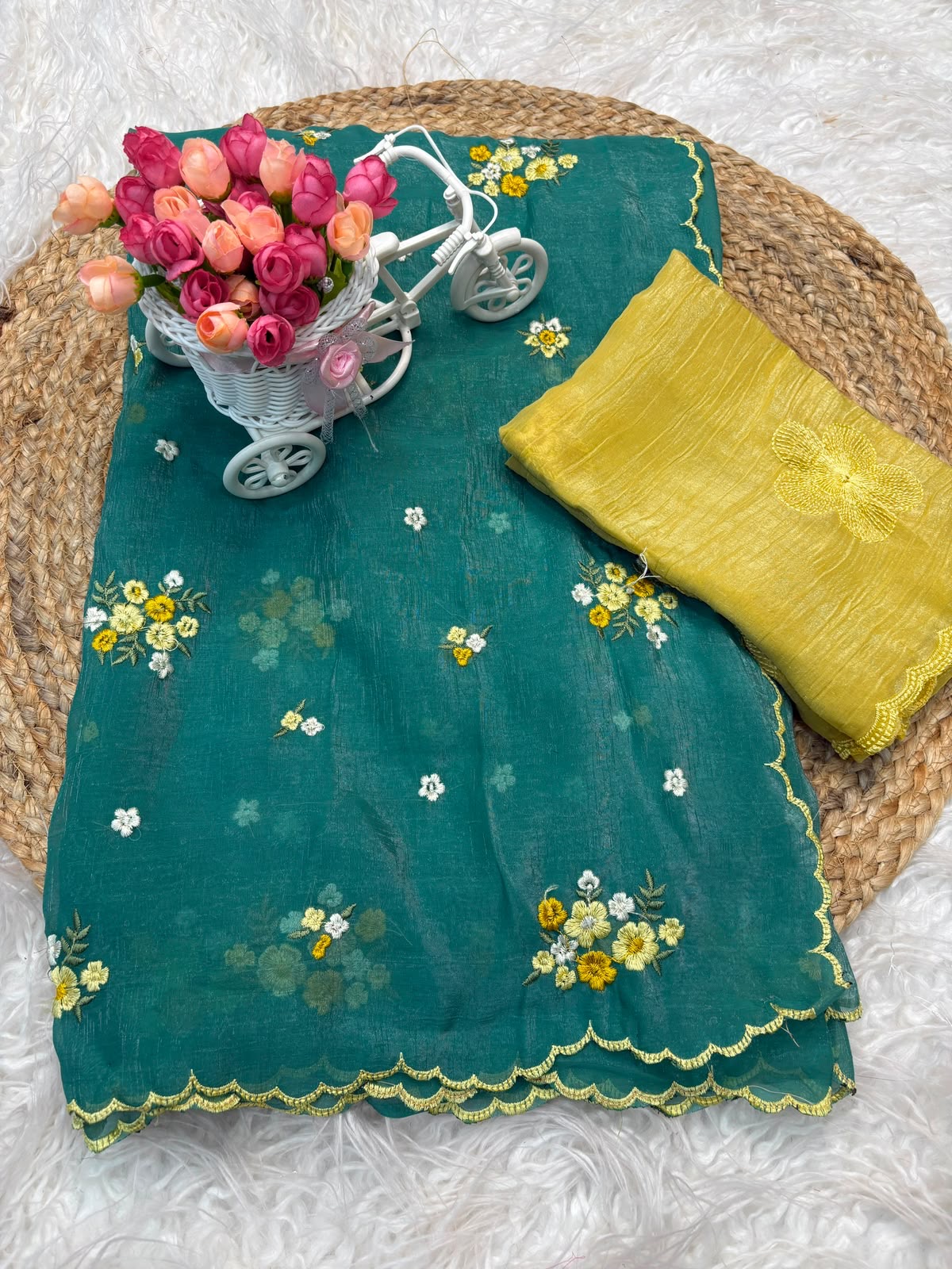 Crunchy fabric saree