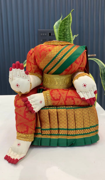 Beautiful Ammavari idol (without face ) 10 to 11 inchs