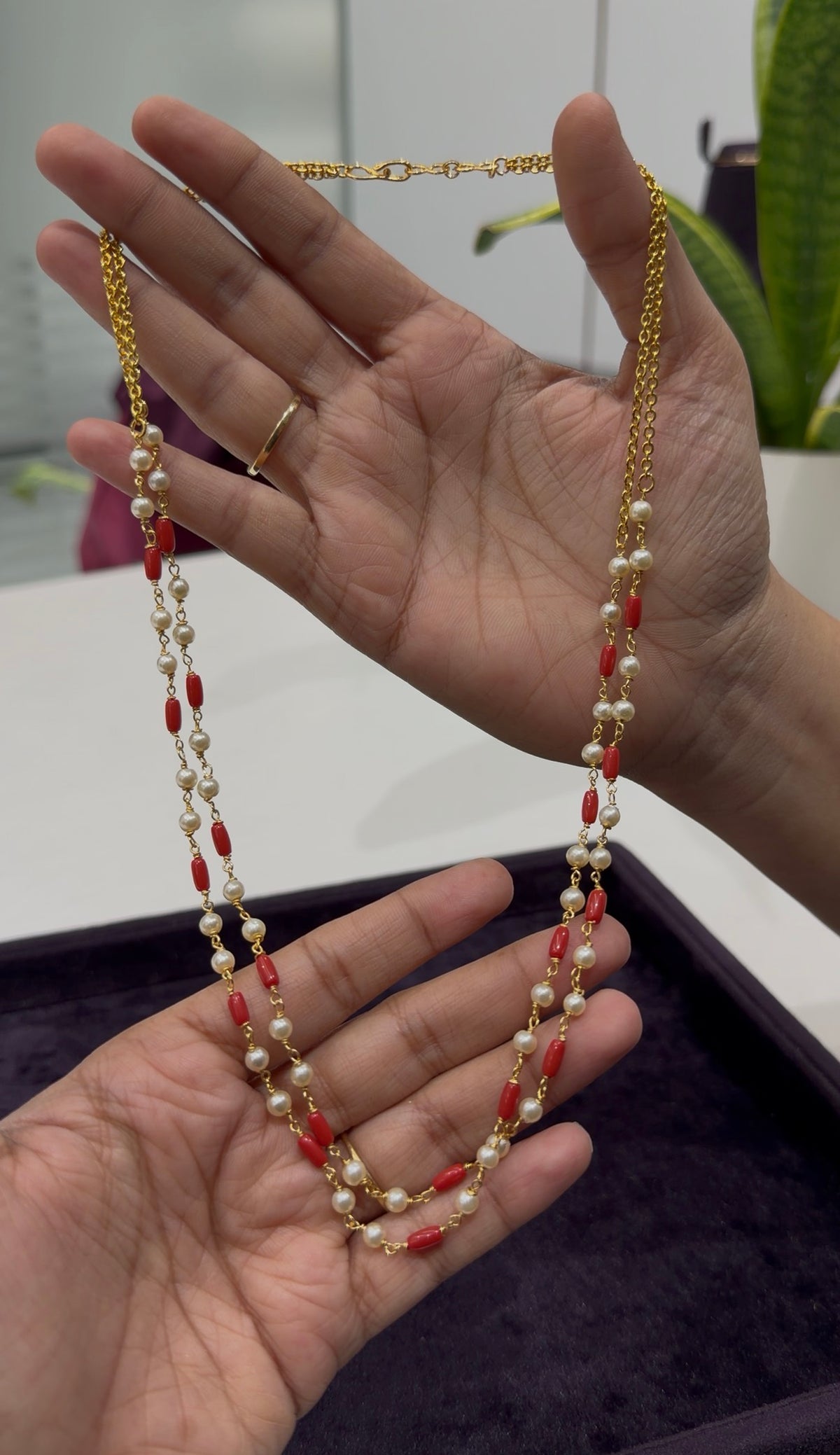 Beautiful handmaking pagadam & white pearls 2 layers chain 18 inchs long