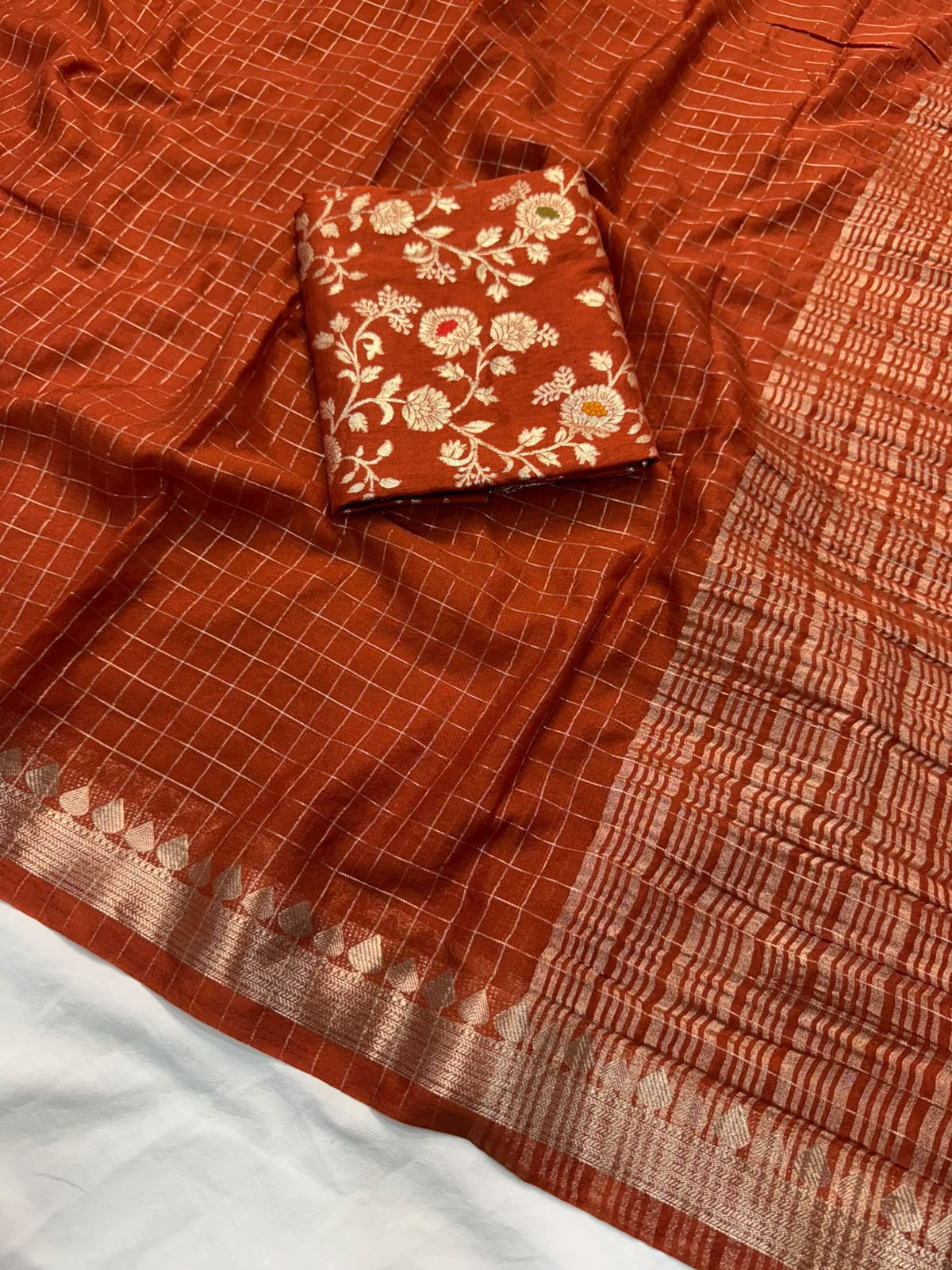 Viscous georgette checks saree