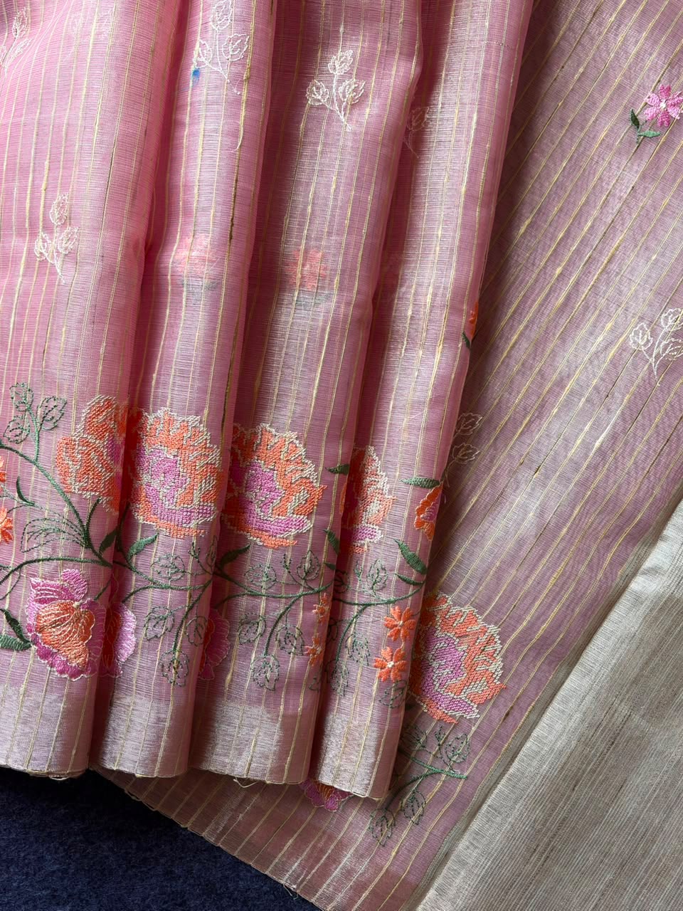 Soft tissue sarees