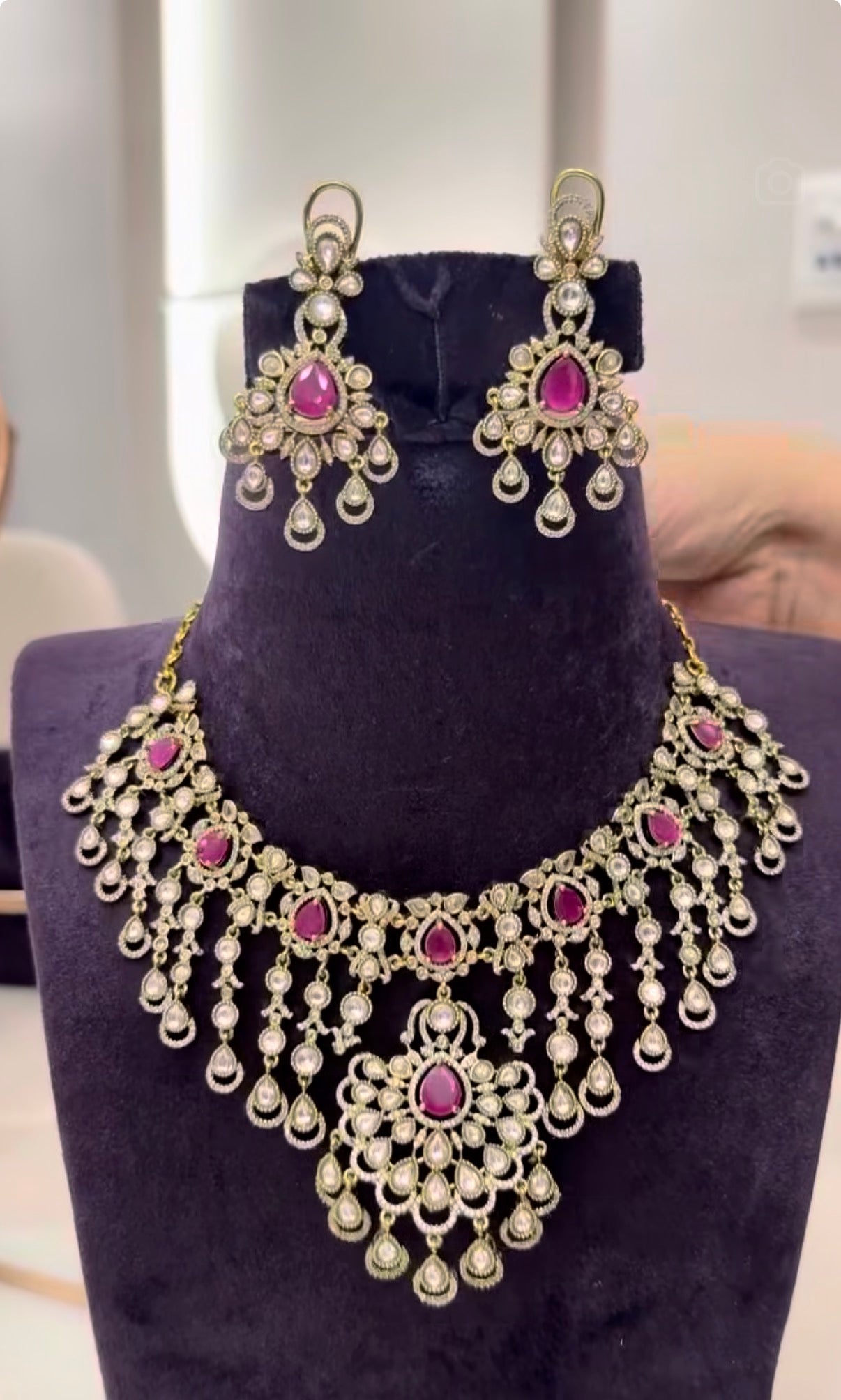 Beautiful polki stone chockar set with pushback earrings