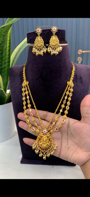 Simple Necklace with earrings
