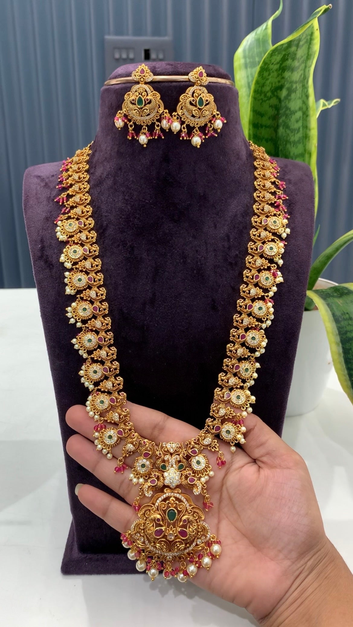 Beautiful peacock design beads finishing haram with screwback earrings
