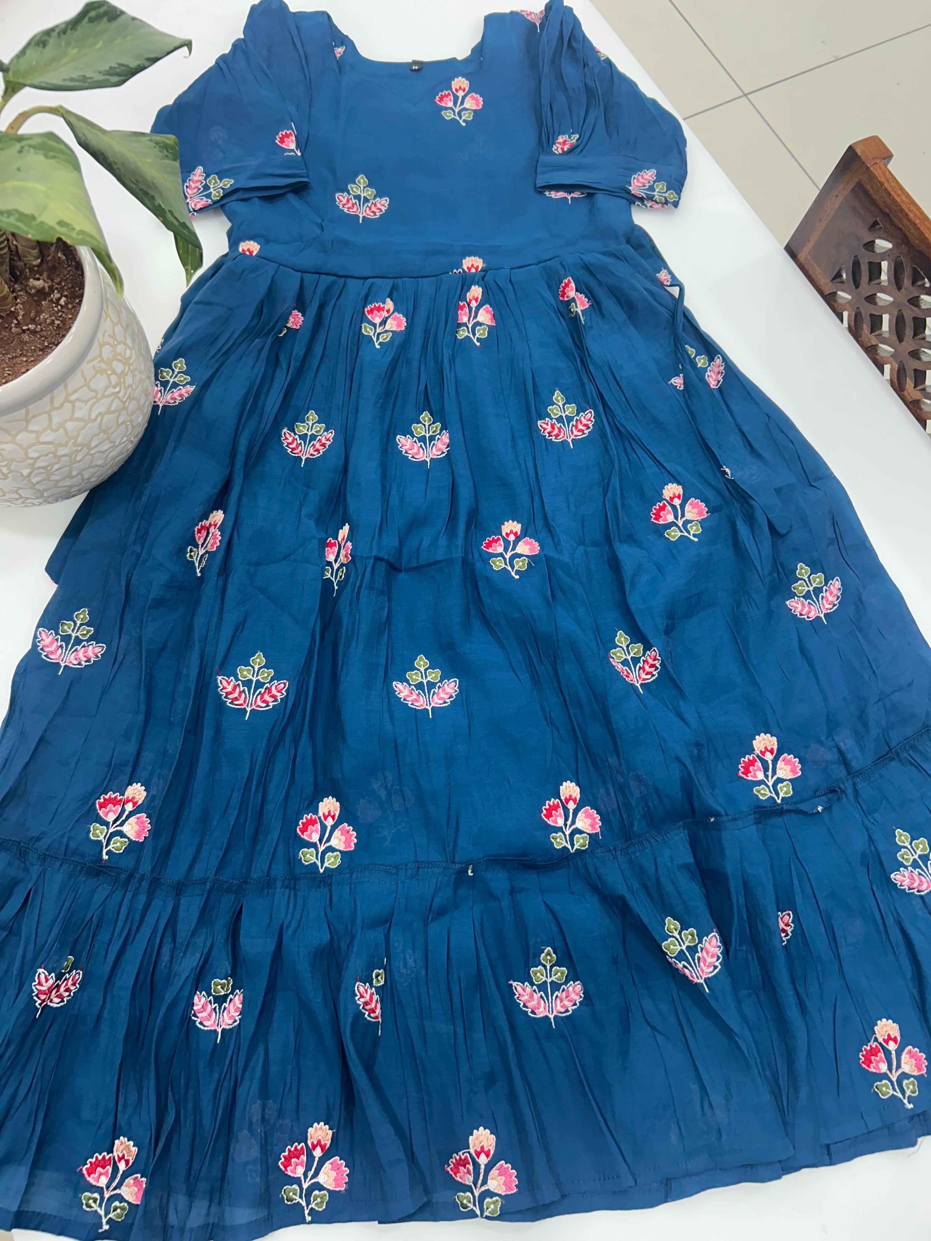Beautiful Mul Chenderi frock