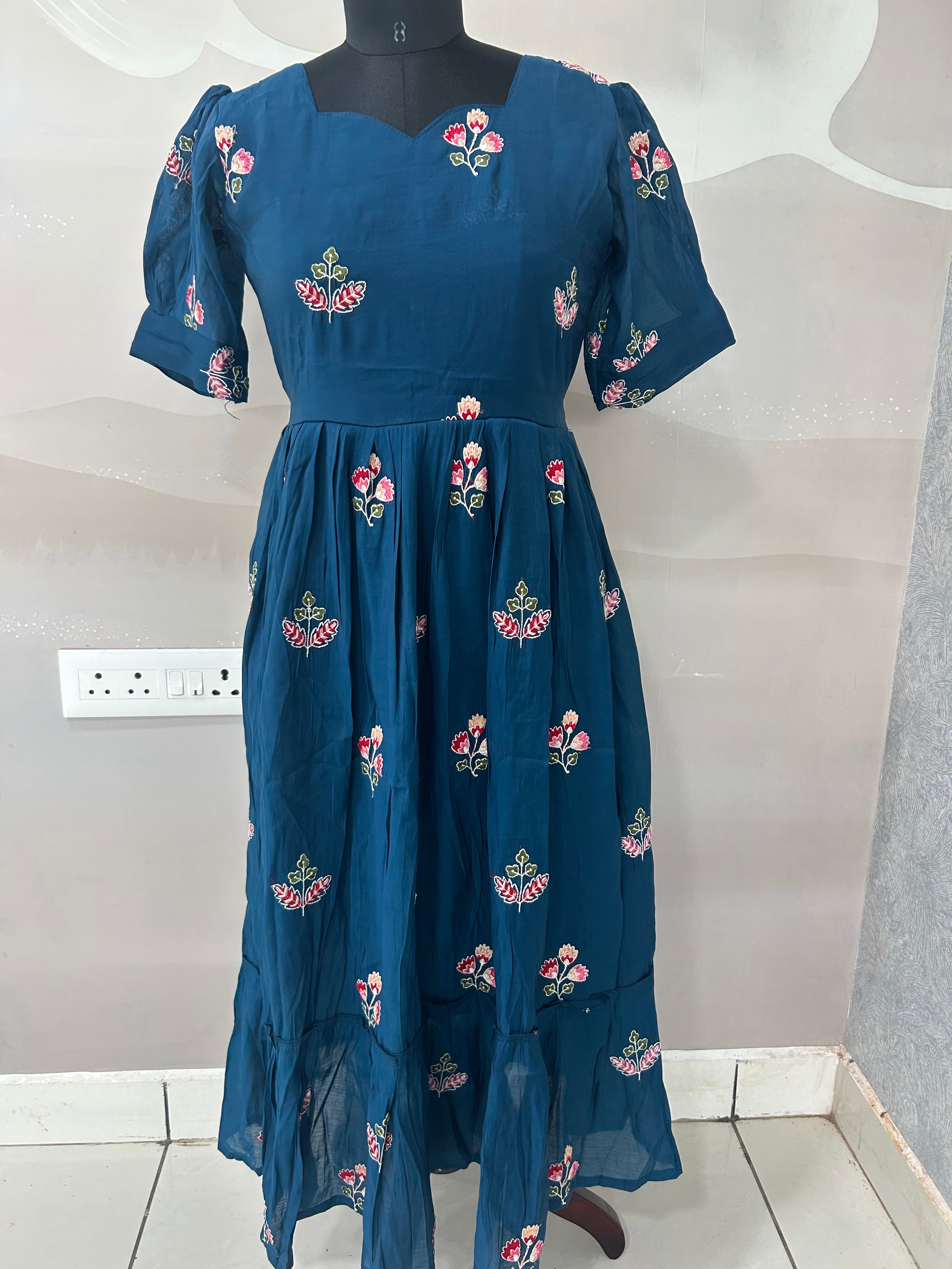 Beautiful Mul Chenderi frock