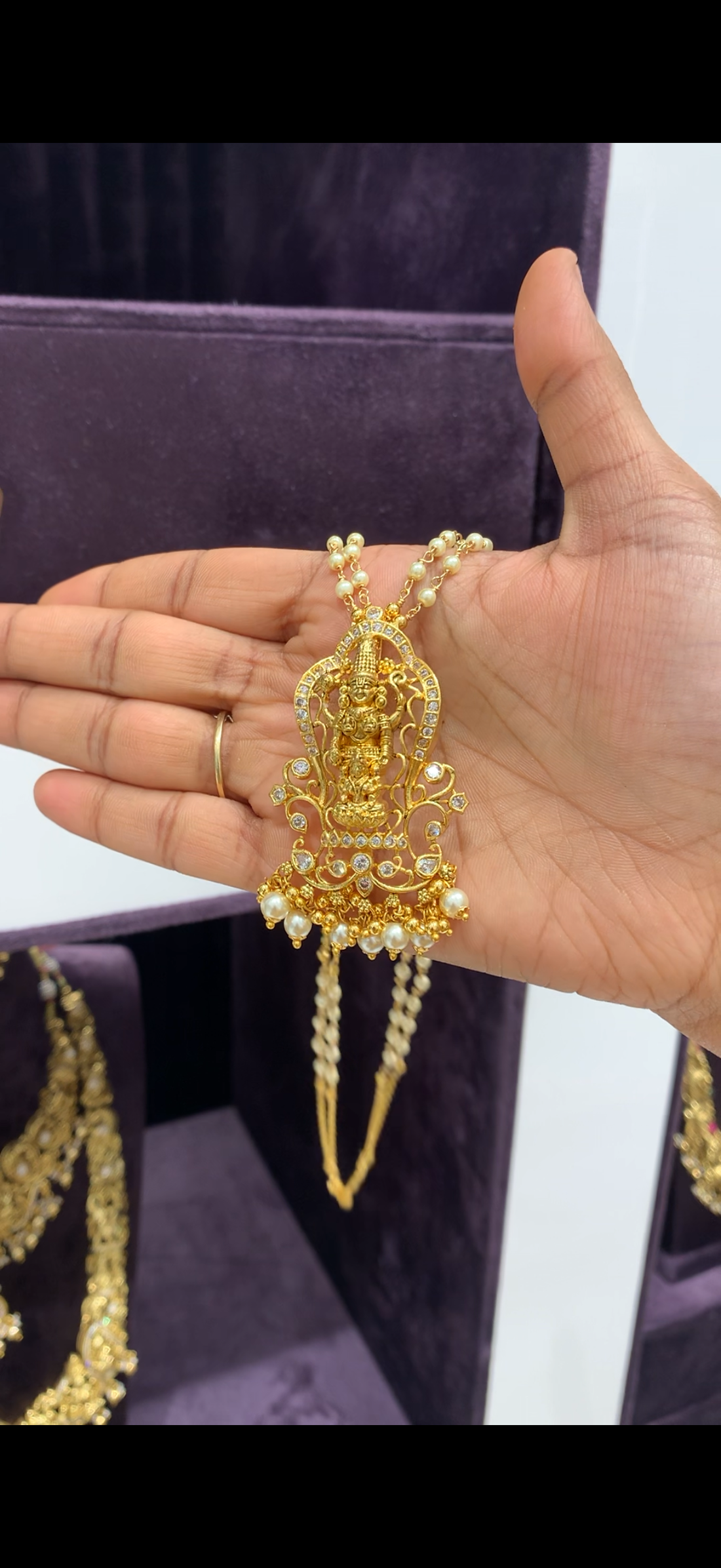 God motive Pendent with 18inch handmaking beads chain