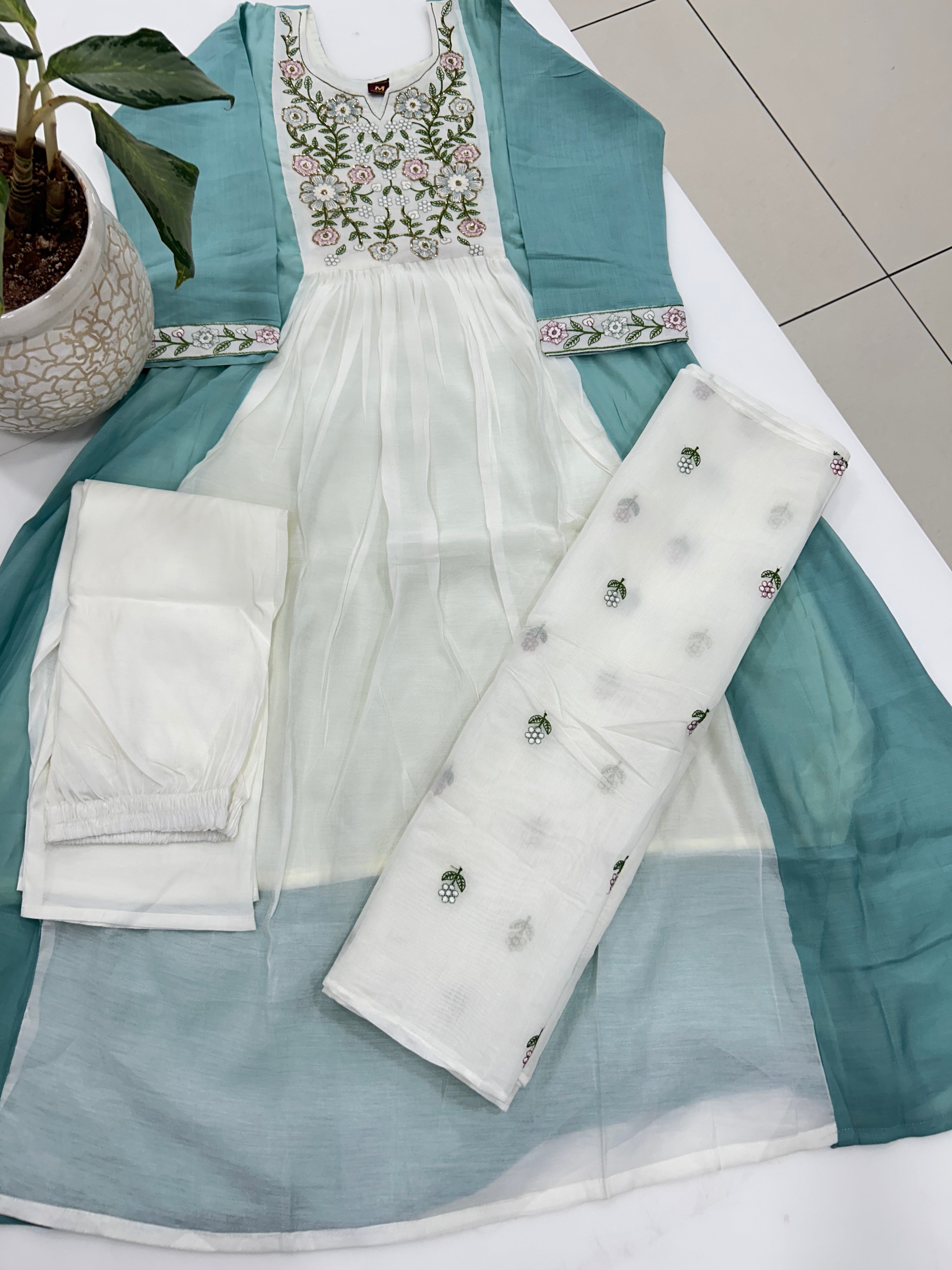 Mul chenderi 3-piece set