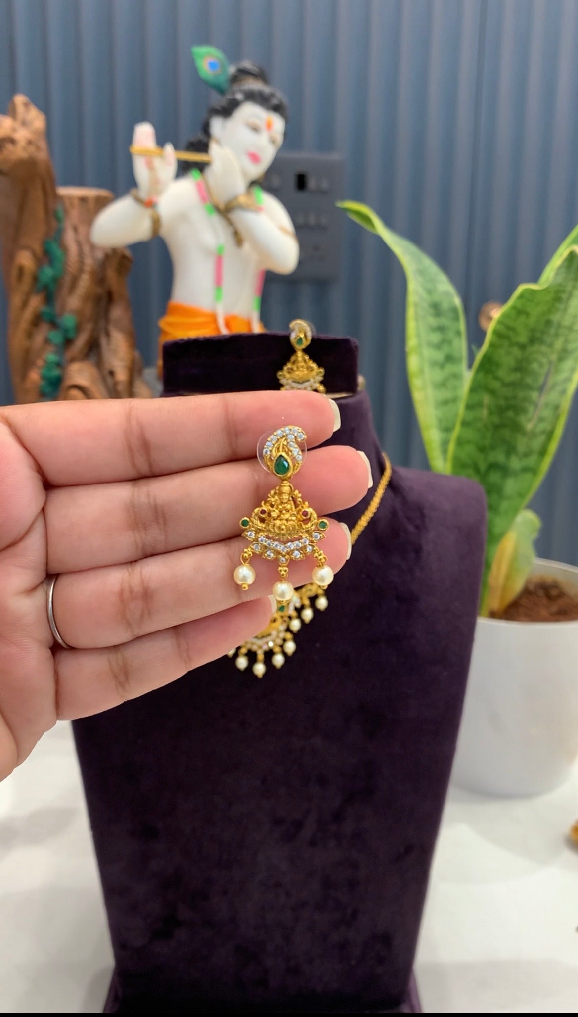 Beautiful simple Lakshmi devi necklace with pushback earrings