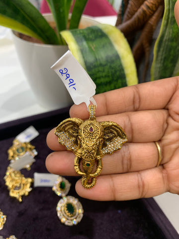 Beautiful Elephant pendant