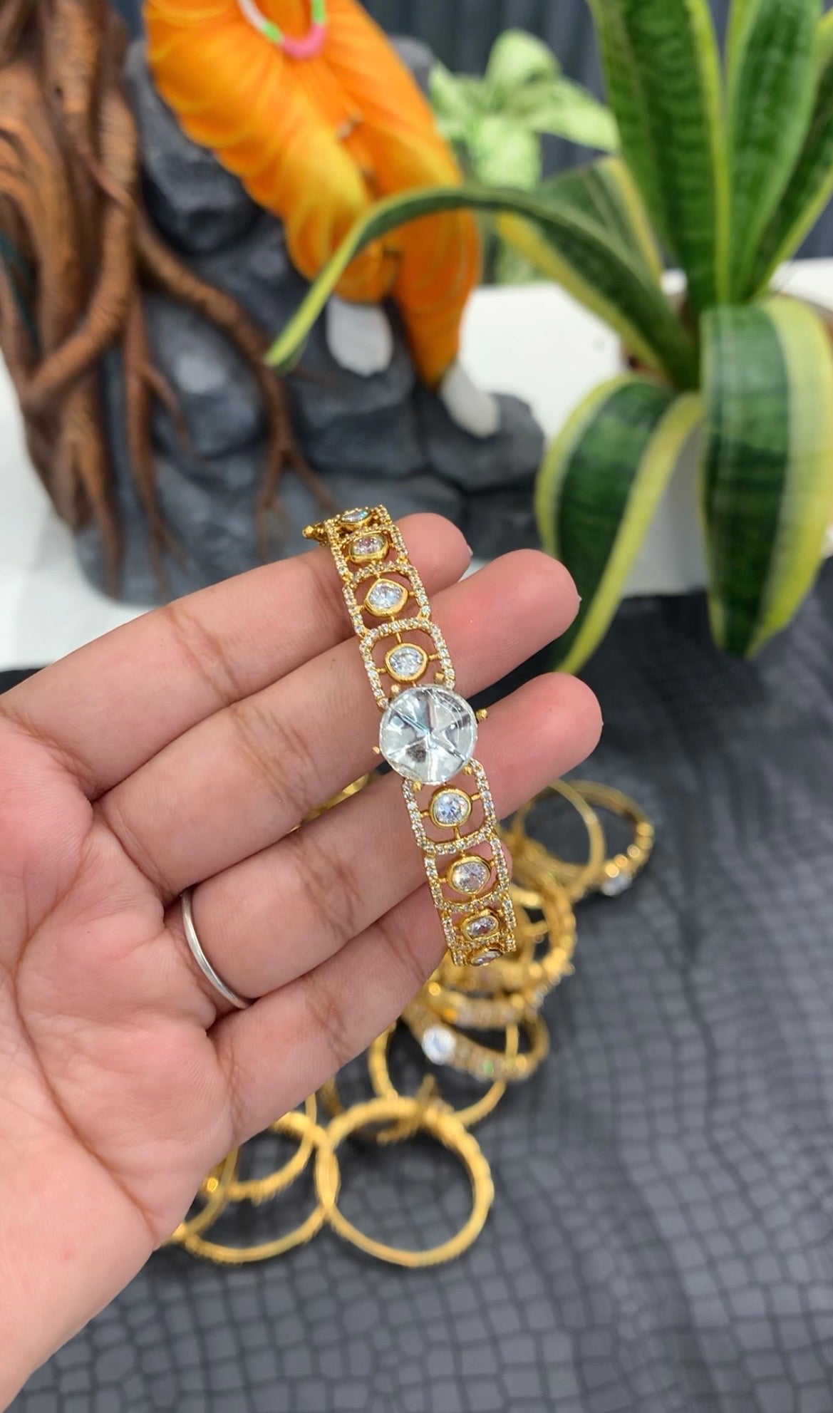 Beautiful diamond replica white stones openble bracelet