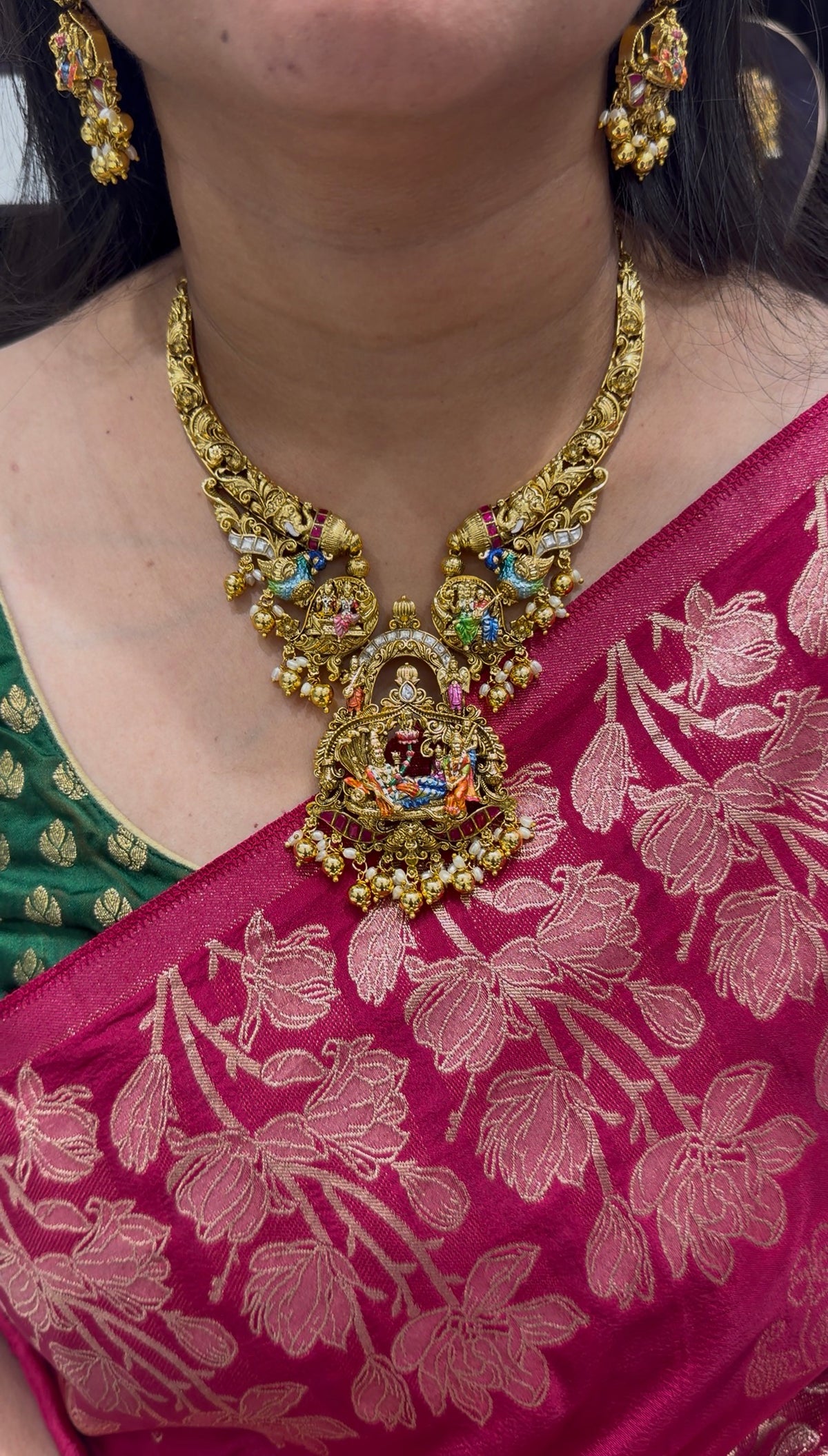 Jadav Kundan necklace set with pushback earrings