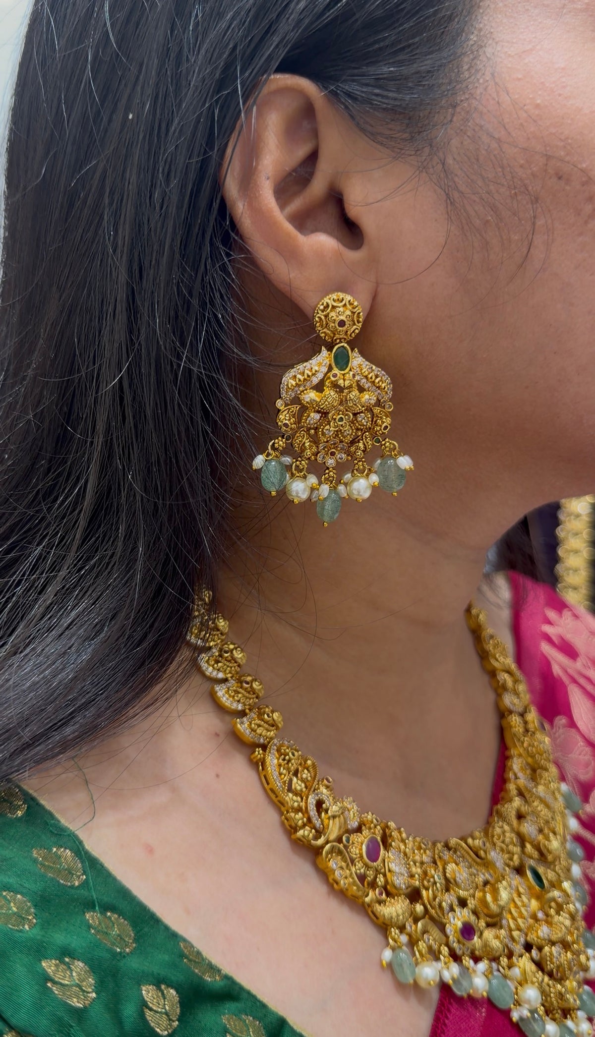 Beautiful peacock design heavy necklace with screwback earrings