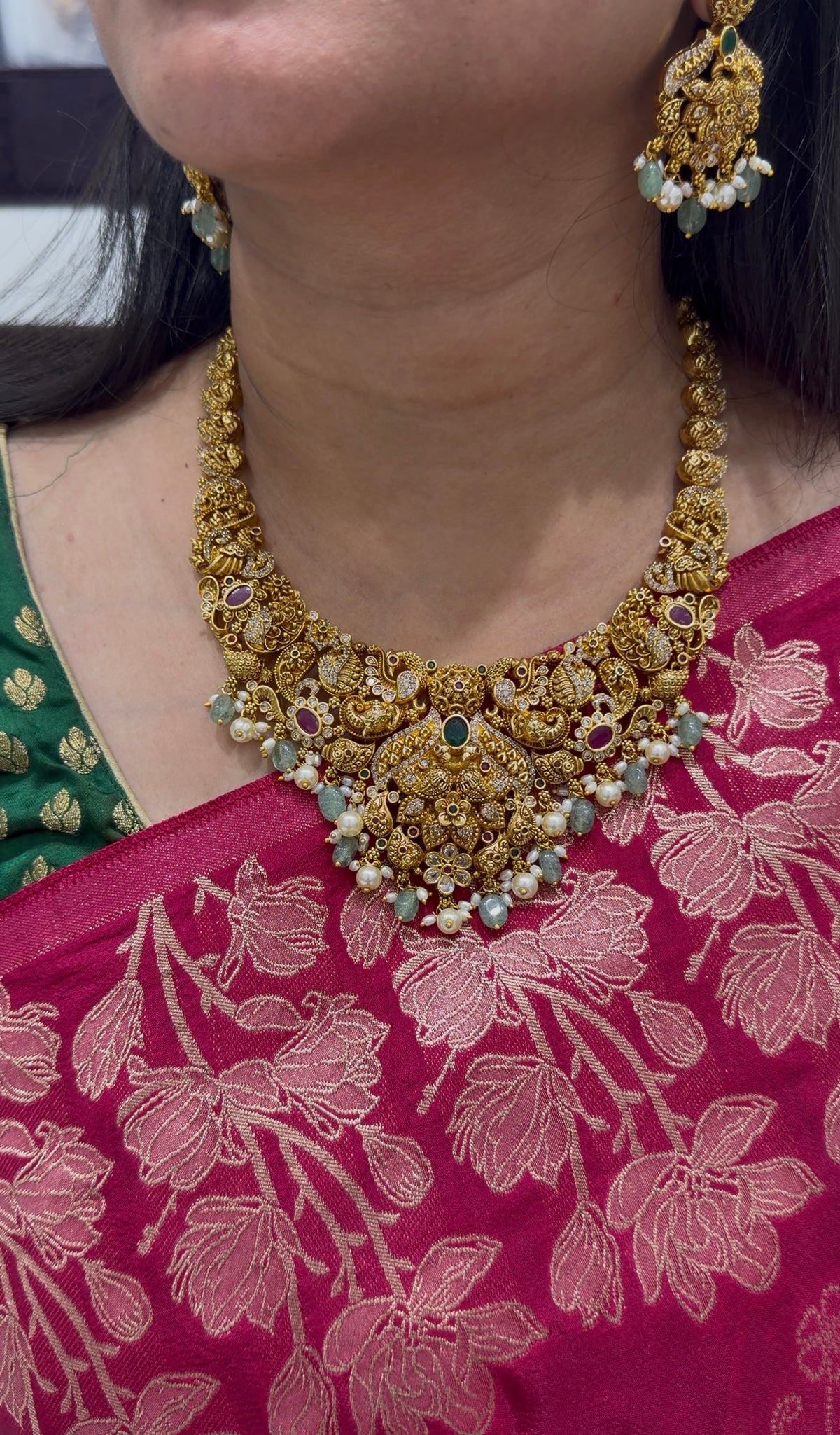 Beautiful peacock design heavy necklace with screwback earrings
