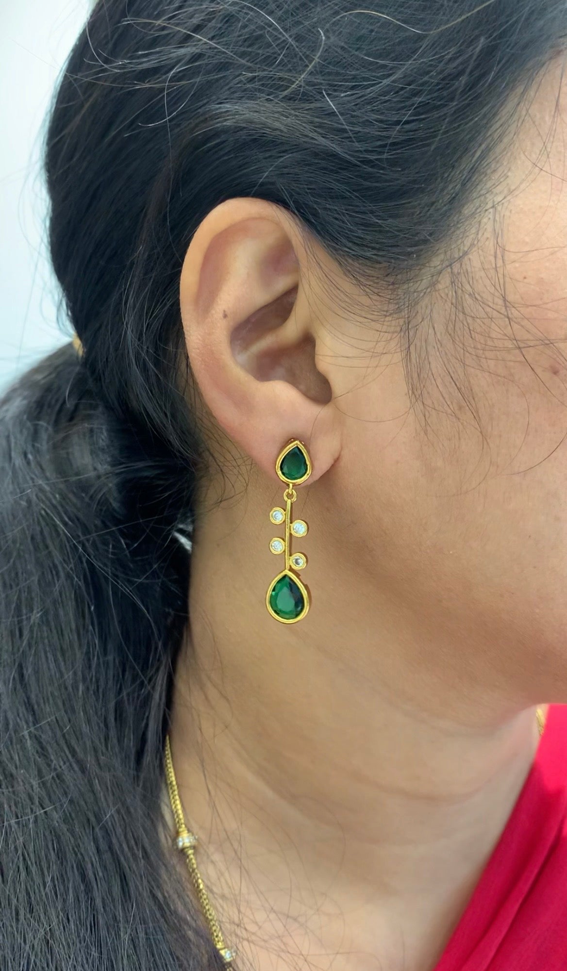 Beautiful green color stones ear hangings with pushback