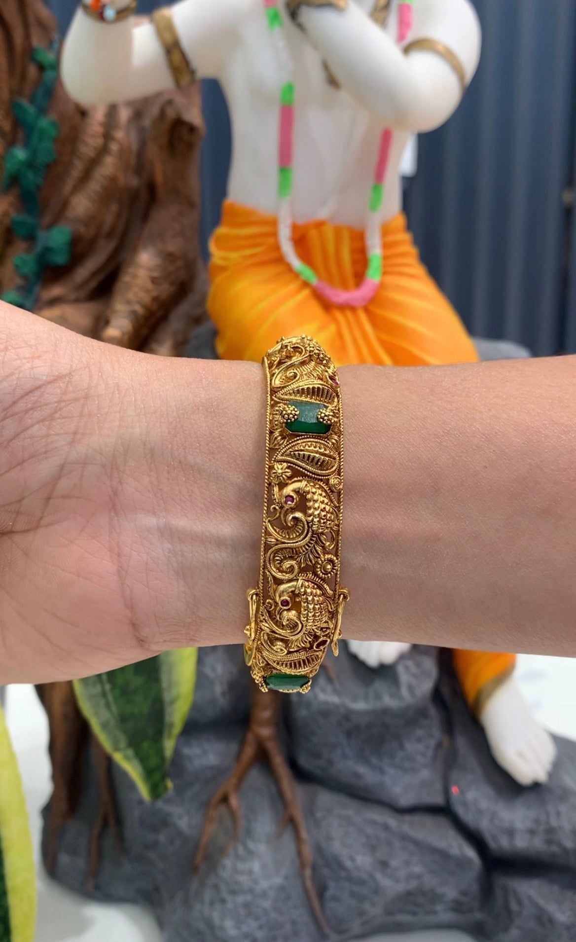Beautiful peacock design openable bangle