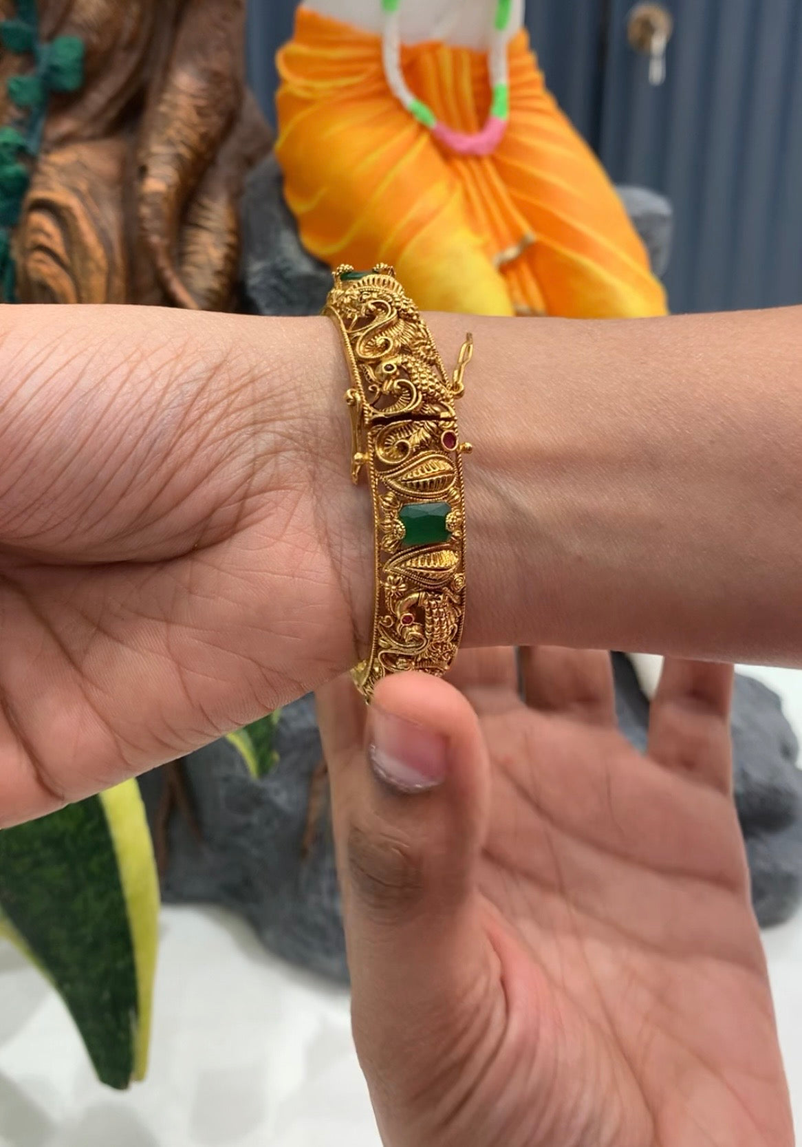 Beautiful peacock design openable bangle
