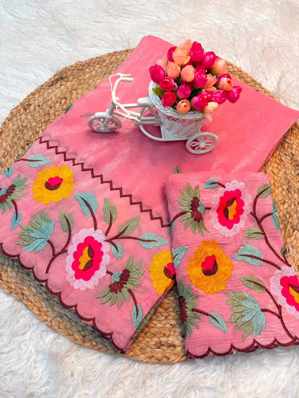 Crunchy fabric saree